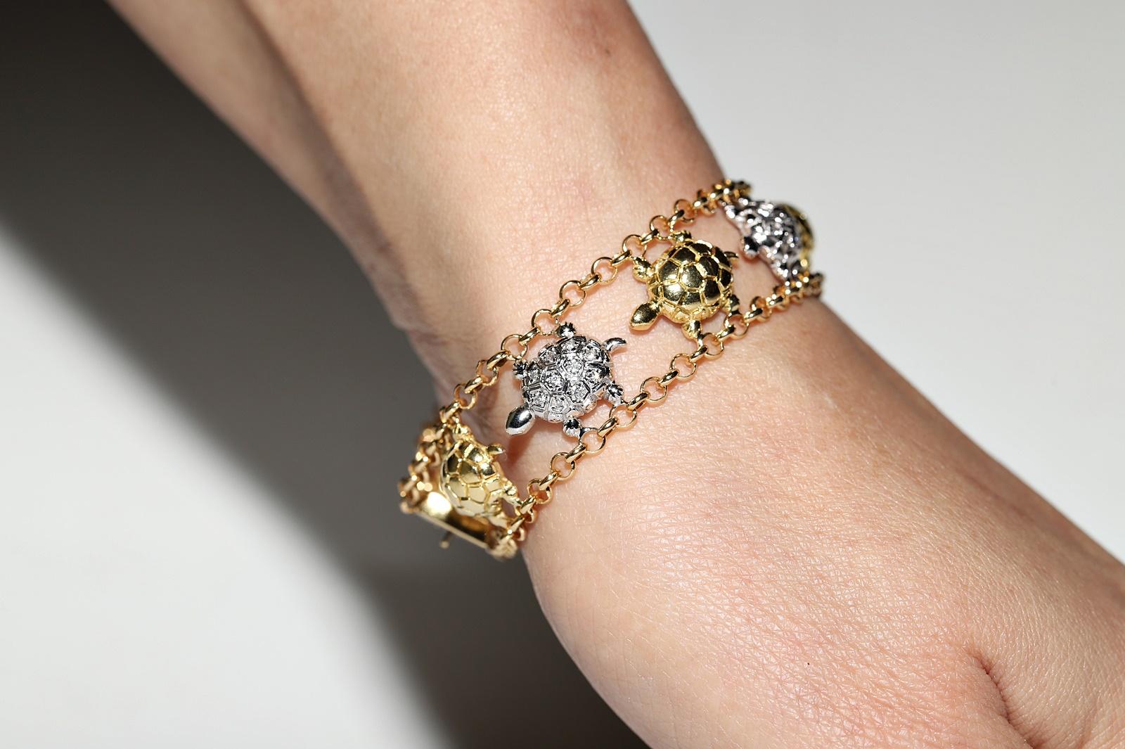 Vintage Circa 1990er Jahre 18k Gold Natürliches Diamant-Schildkröten-Dekor-Armband (Brillantschliff) im Angebot