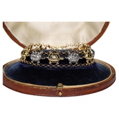 Retro Circa 1990s 18k Gold Natural Diamond Turtle Decorated Bracelet