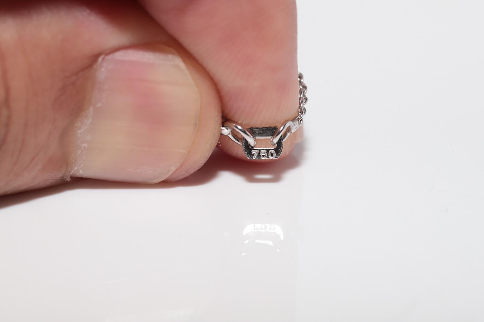 Vintage Circa 1990s 18k Gold Natural Diamond Windmill Style Pendant  Necklace For Sale 6