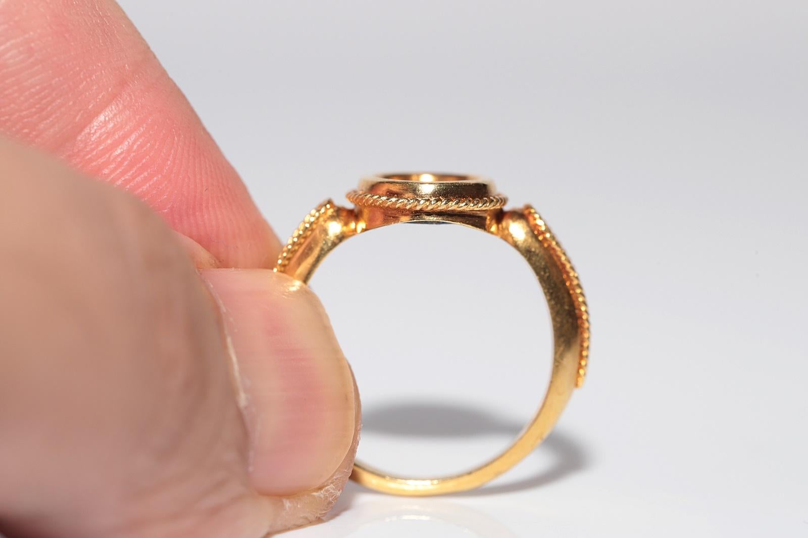 Vintage Circa 1990er Jahre 18k Gold Natur Ovalschliff Vintage  Lapis verzierter Solitär-Ring im Angebot 6