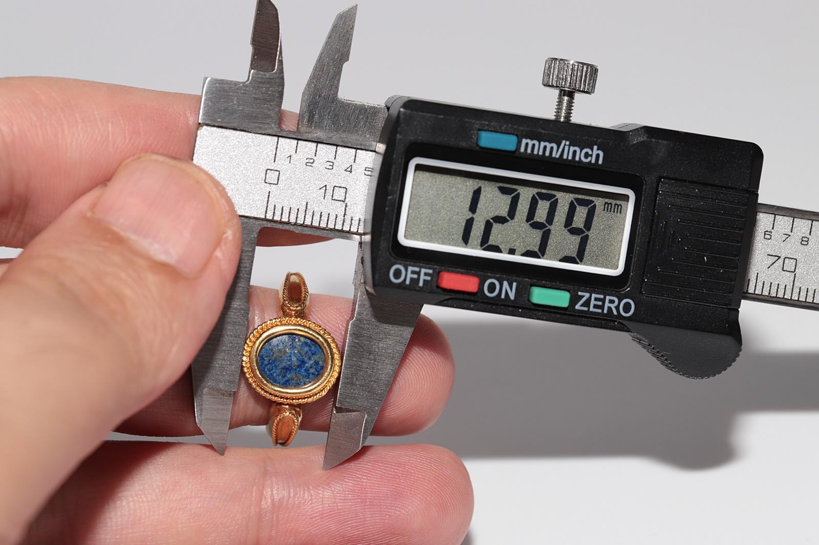 Vintage Circa 1990er Jahre 18k Gold Natur Ovalschliff Vintage  Lapis verzierter Solitär-Ring im Angebot 10