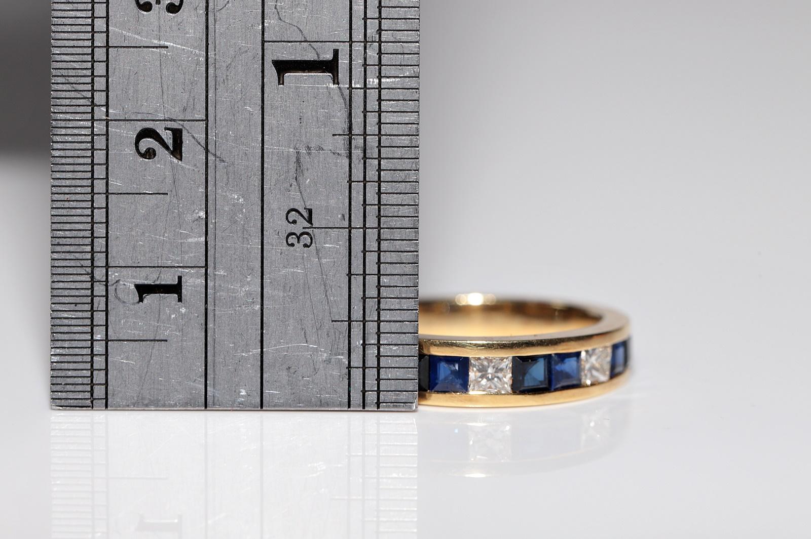 Vintage Circa 1990s 18k Gold Natural Princess Cut Diamond And Sapphire Band Ring For Sale 5