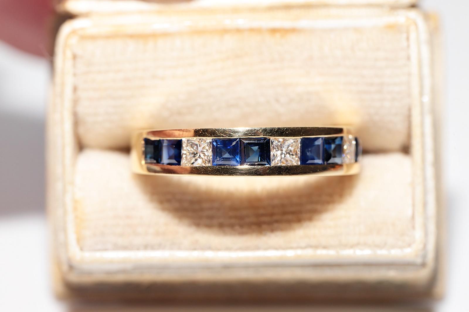 In very good condition.
Total weight is 5.8 grams.
Total weight is 0.30 ct.
The diamond is has G-H color and vvs-vs clarity.
Totally is sapphire 0.75 ct.
Ring size is US 7 
We can make any size.
Box is not included.
Please contact for any questions.