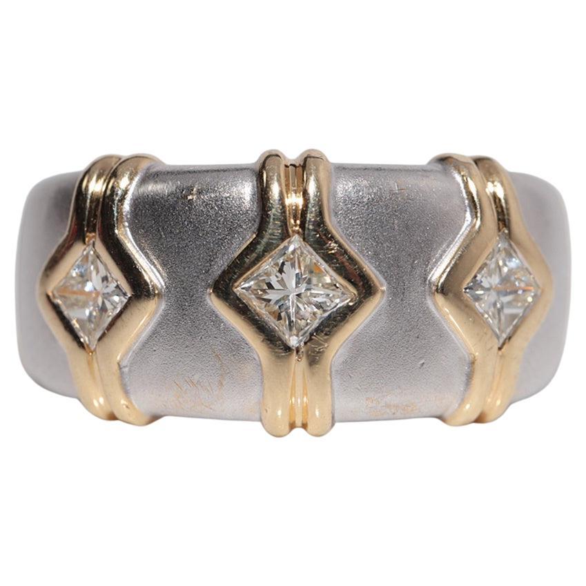 Vintage Circa 1990s 18k Gold Natural Princess Cut Diamond Band Ring