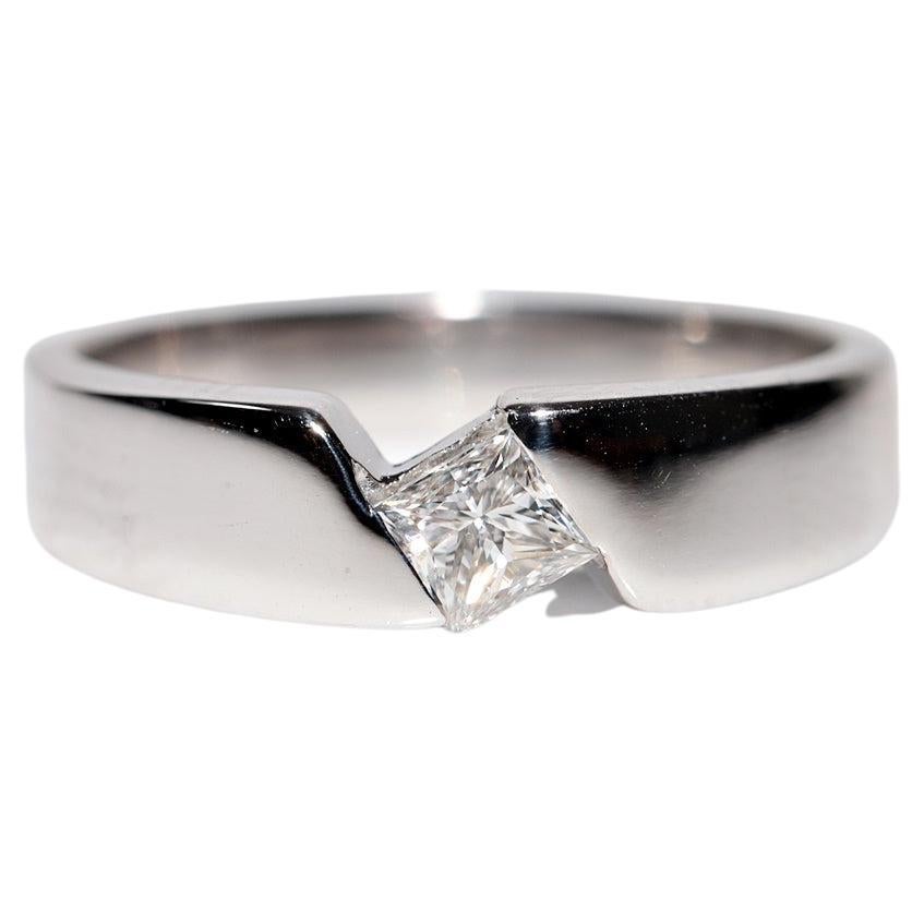 Vintage Circa 1990s 18k Gold Natural Princess Cut Diamond Solitaire Ring