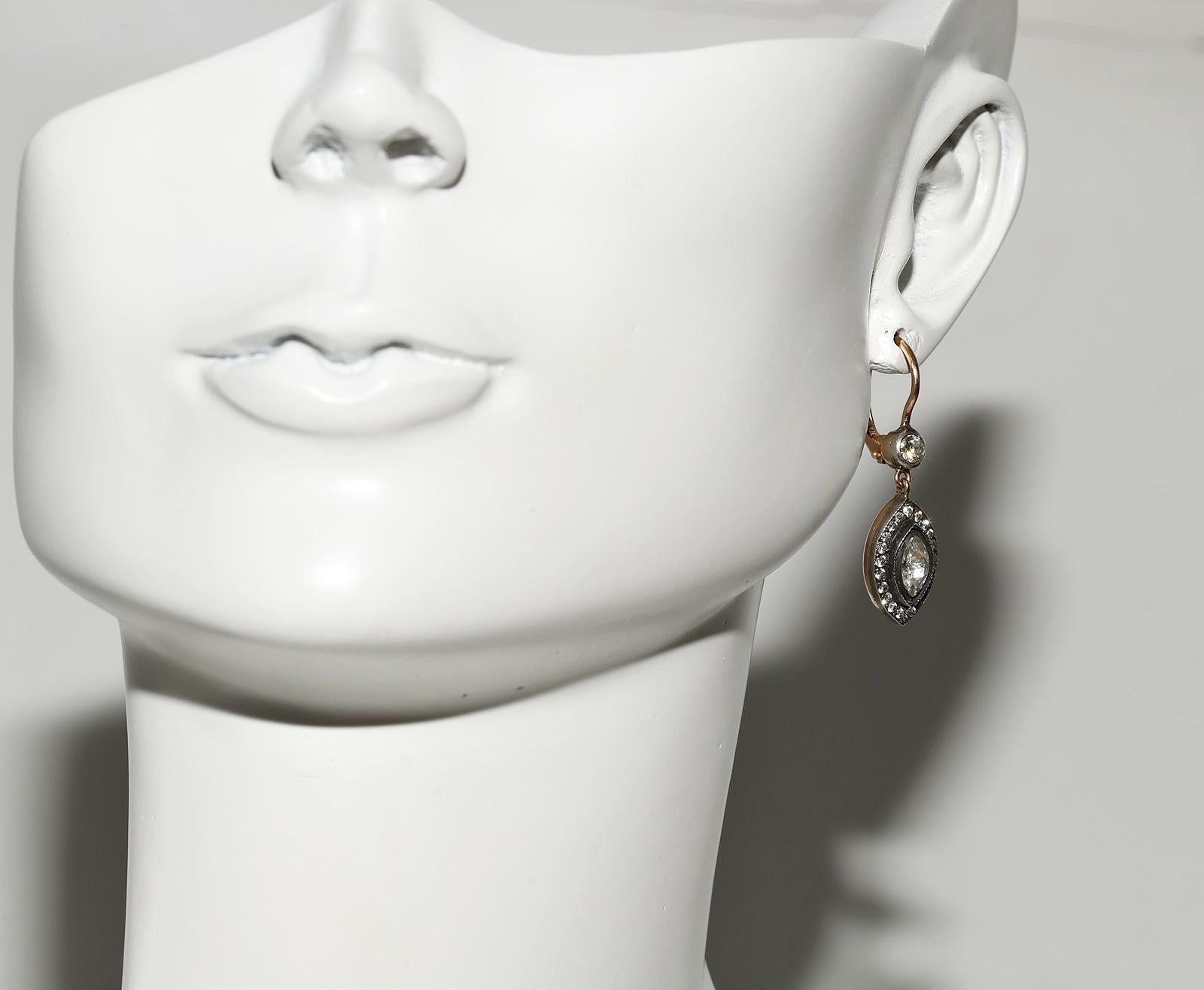Vintage Circa 1990er Jahre 14k Gold Top Silber natürlicher Diamant Dekorierter Tropfenohrring im Angebot 11