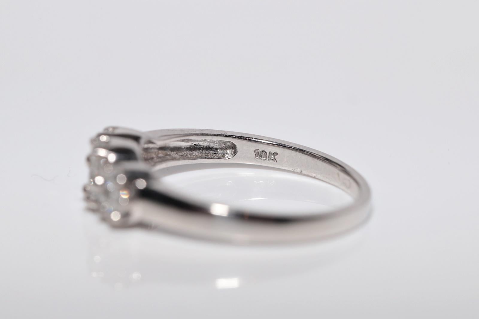 Vintage Circa 1990er Jahre 18k Weißgold Natürlicher Diamant Dekorierter Vintage-Ring im Angebot 8