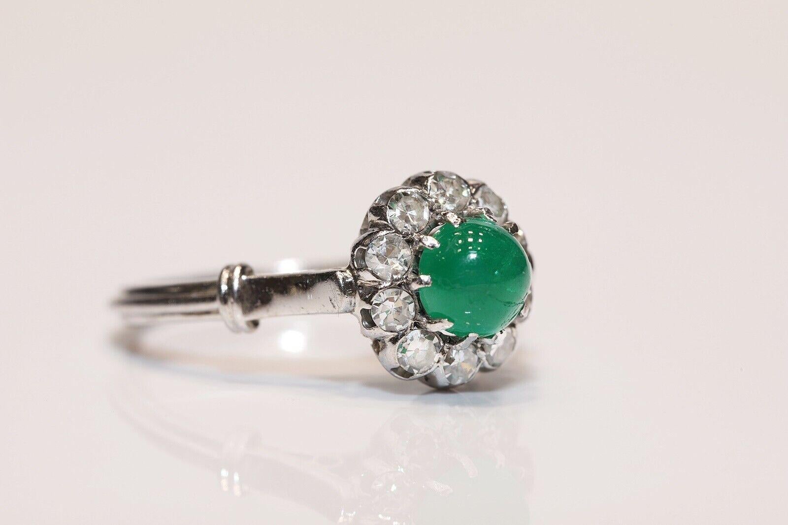 In very good condition.
Total weight is 2.9 grams.
Totally is diamond  0.40 carat.
The diamond is has  G-H color and vs-s1.
Totally is emerald 0.70 carat.
Acid tested to be  8k real gold.
Ring size is US 6.2 
We can make any size.
Box is not