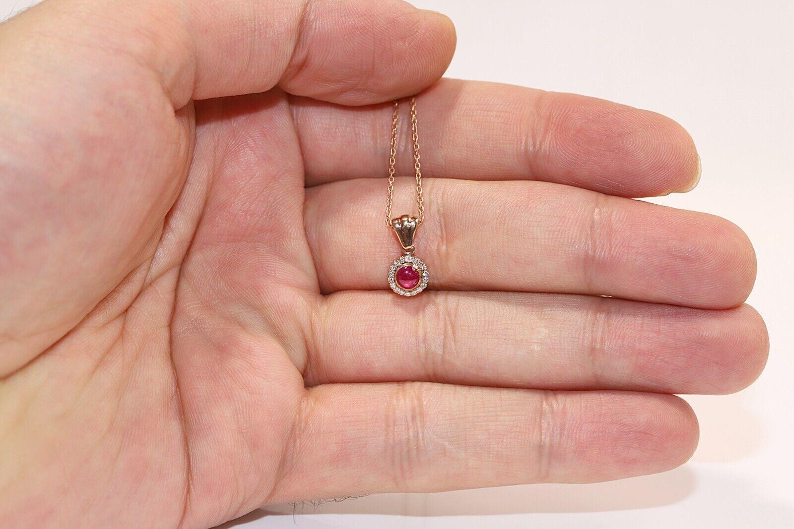 Vintage Circa 1990s 8k Gold Natural Diamond And Cabochon Ruby Pendant Necklace For Sale 4