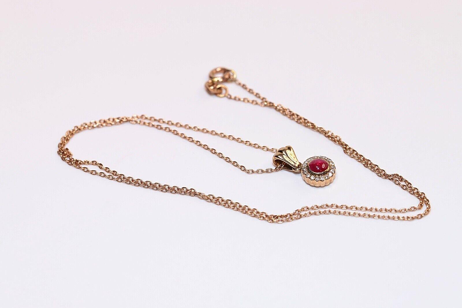 Vintage Circa 1990s 8k Gold Natural Diamond And Cabochon Ruby Pendant Necklace For Sale 1