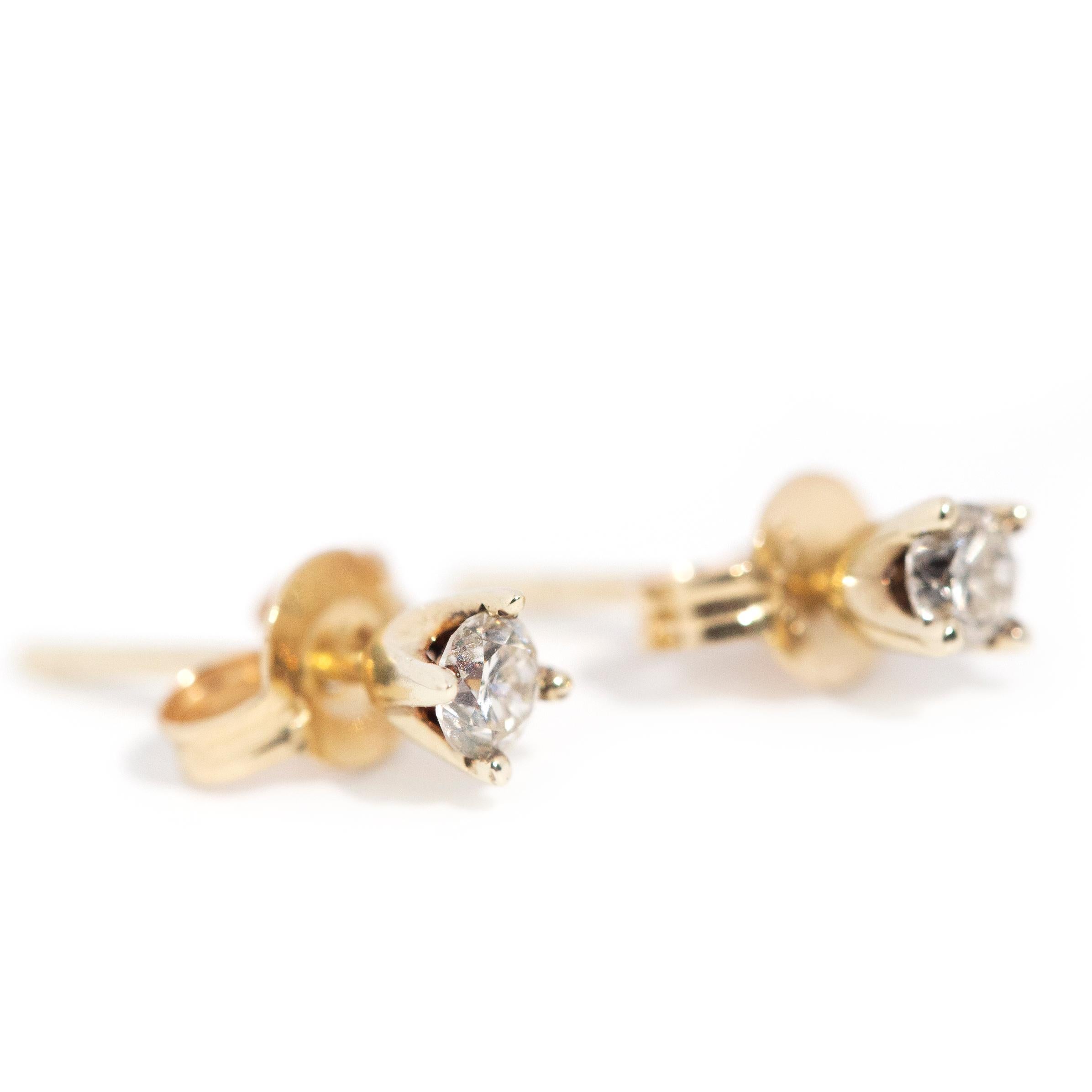 Women's Vintage Circa 1990s 9 Carat White Gold Solitaire Diamond Stud Style Earrings