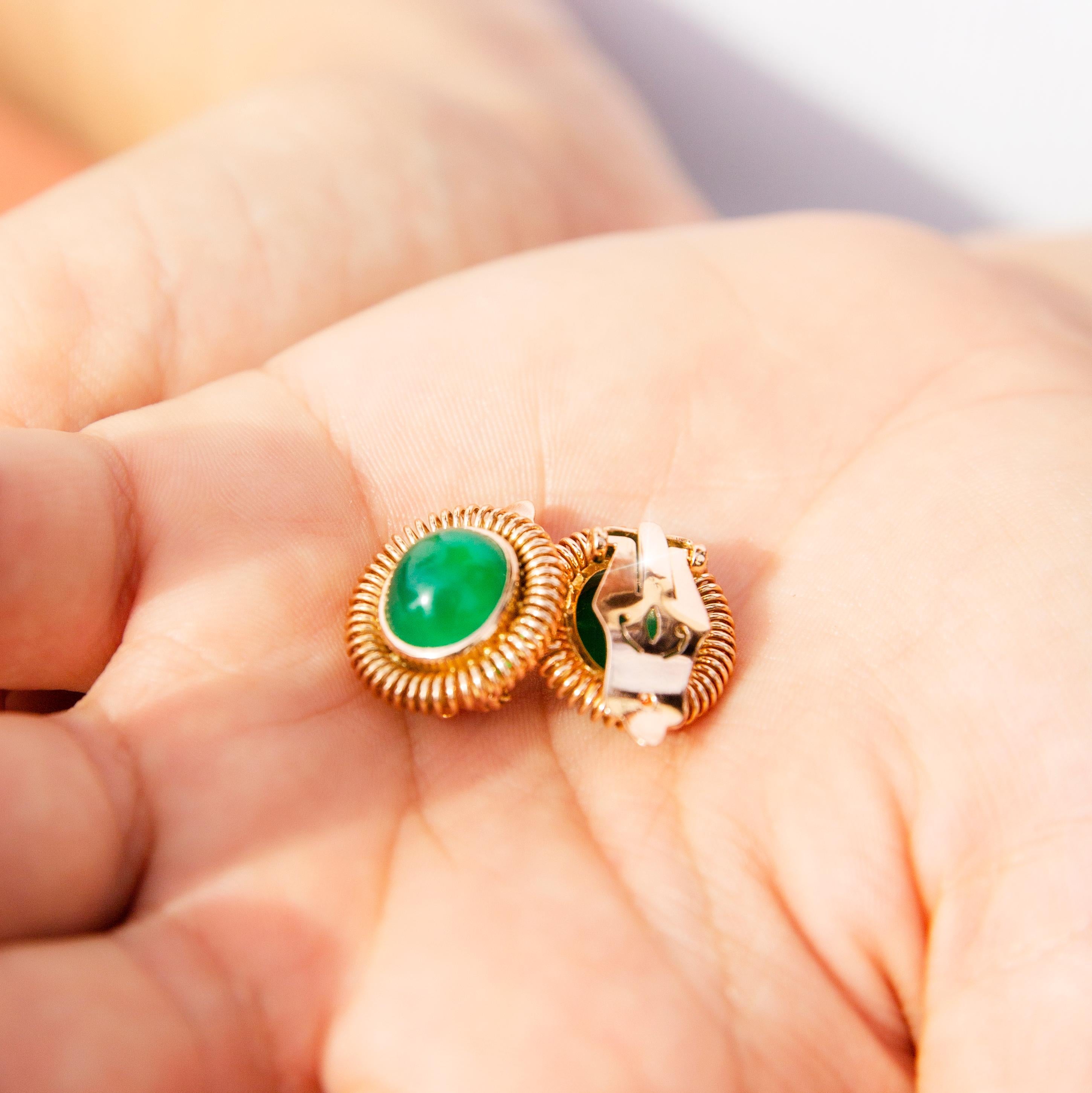 Crafted in 9 carat rose gold, these opulent earrings each features a lovely oval green agate cabochon set in an elegant bezel setting with a gorgeous coiled border. We have named these wonderful vintage adornments The Louise Earrings. Their allure