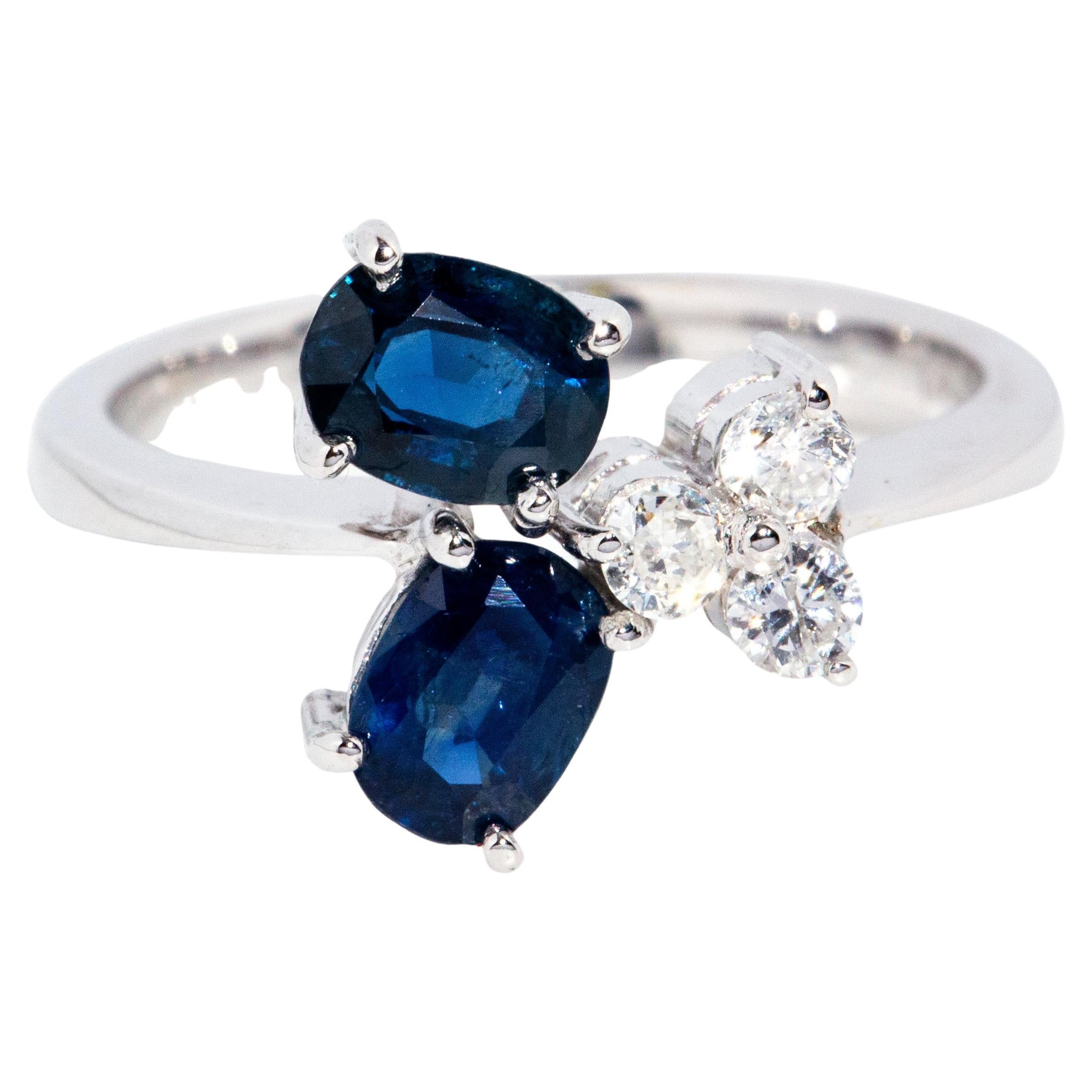 Vintage Circa 1990s Bright Deep Blue Sapphire & Diamond Ring 14 Carat White Gold For Sale