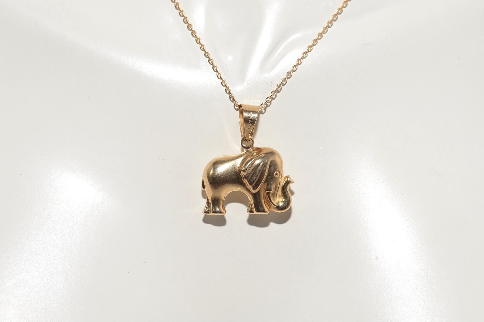 Vintage Circa 1990er Jahre Elefant dekoriert Anhänger Halskette im Angebot 1