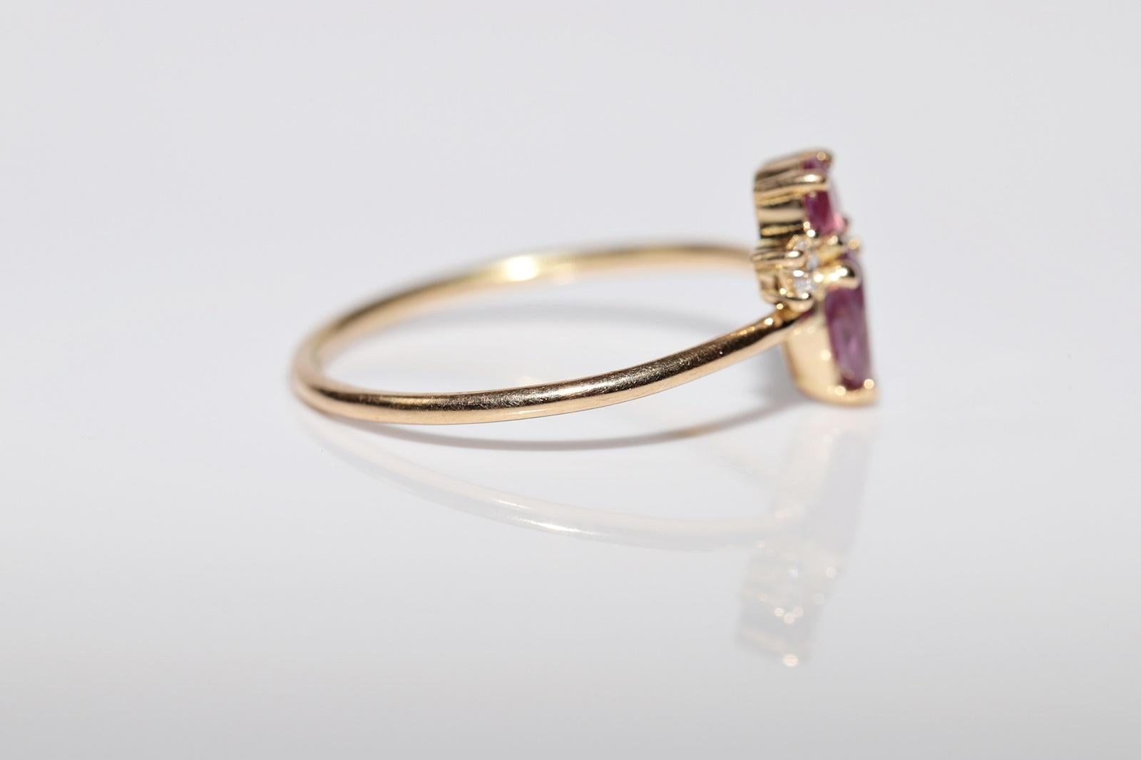 Vintage Circa 1990s 18k Gold Handcrafted Natural Diamond And Ruby Ring For Sale 1