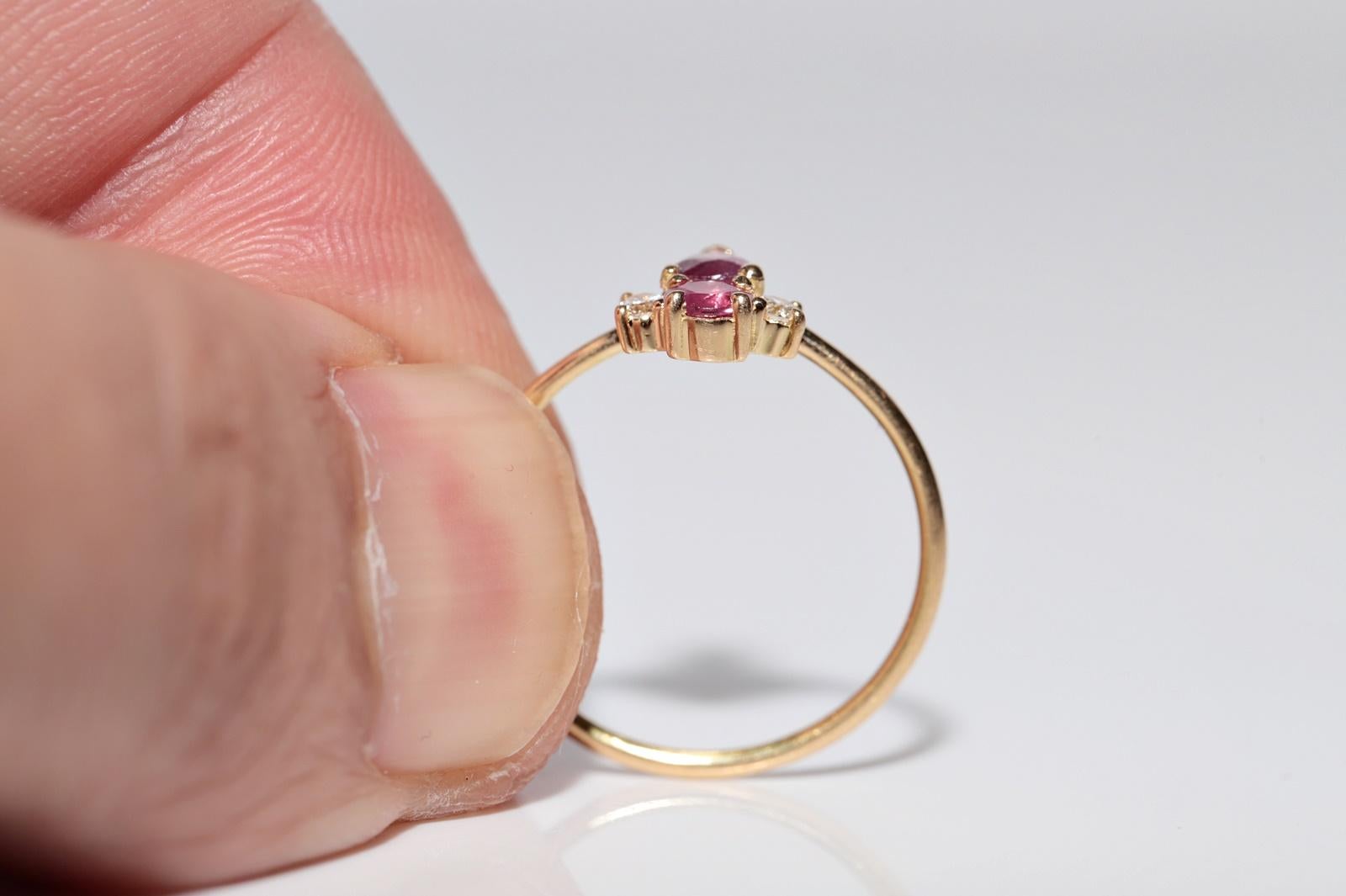 Vintage Circa 1990s 18k Gold Handcrafted Natural Diamond And Ruby Ring For Sale 2
