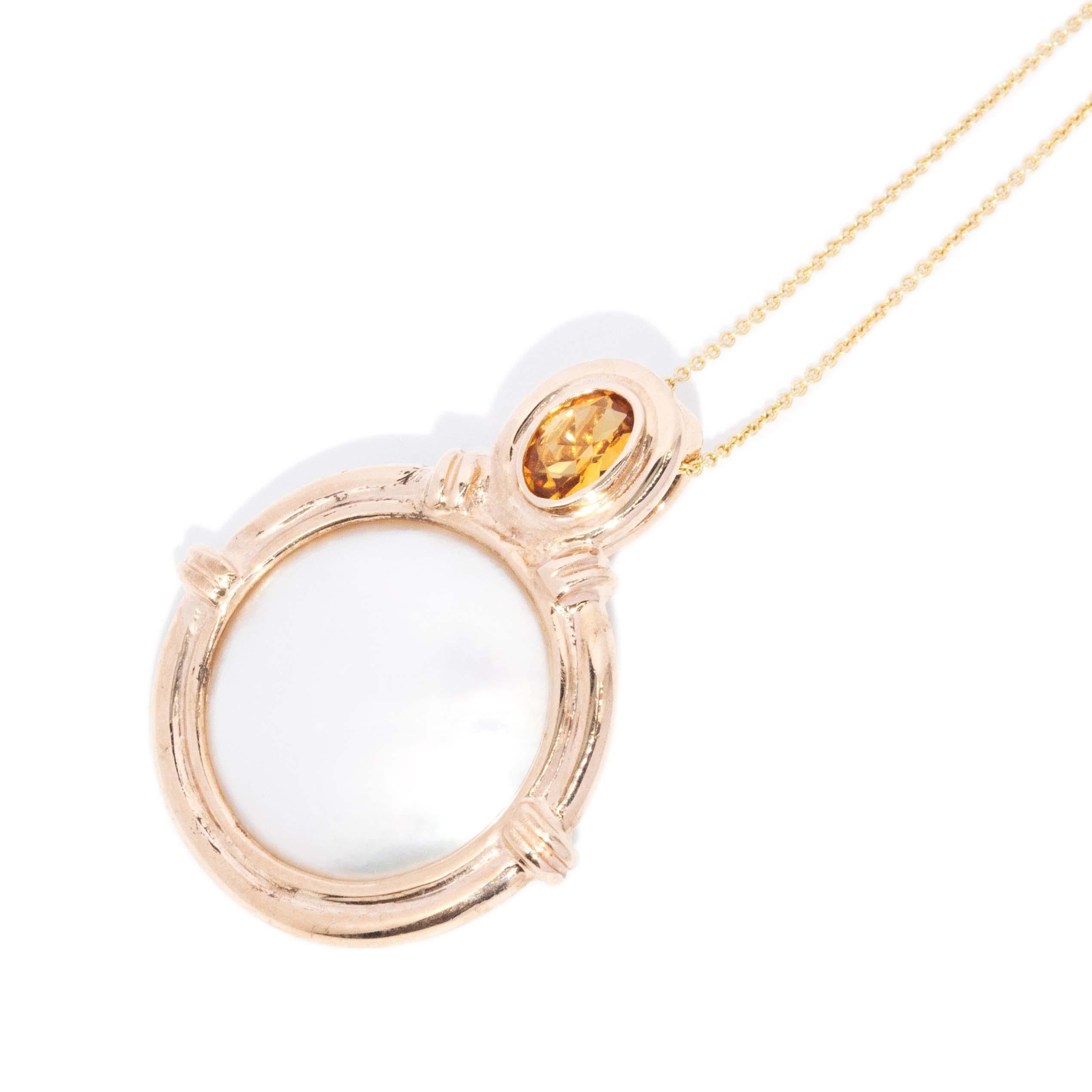 Vintage Circa 1990s Mabe Pearl & Citrine Enhancer Pendant 9 Carat Gold im Angebot 3