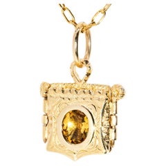 Vintage Circa 1990s Oval Citrine Pinned Book Locket & Chain 18 Carat Yellow Gold