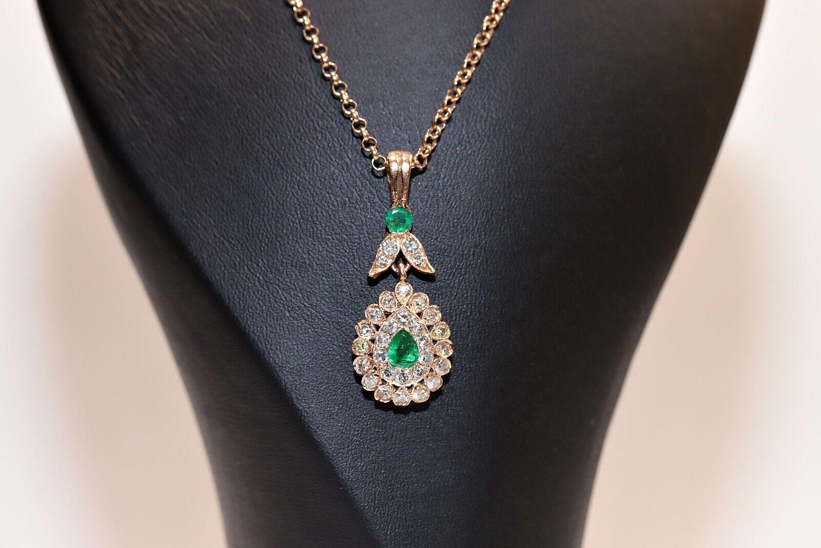 Vintage Circa 8k Gold Natural Diamond And Emerald Decorated Necklace For Sale 4