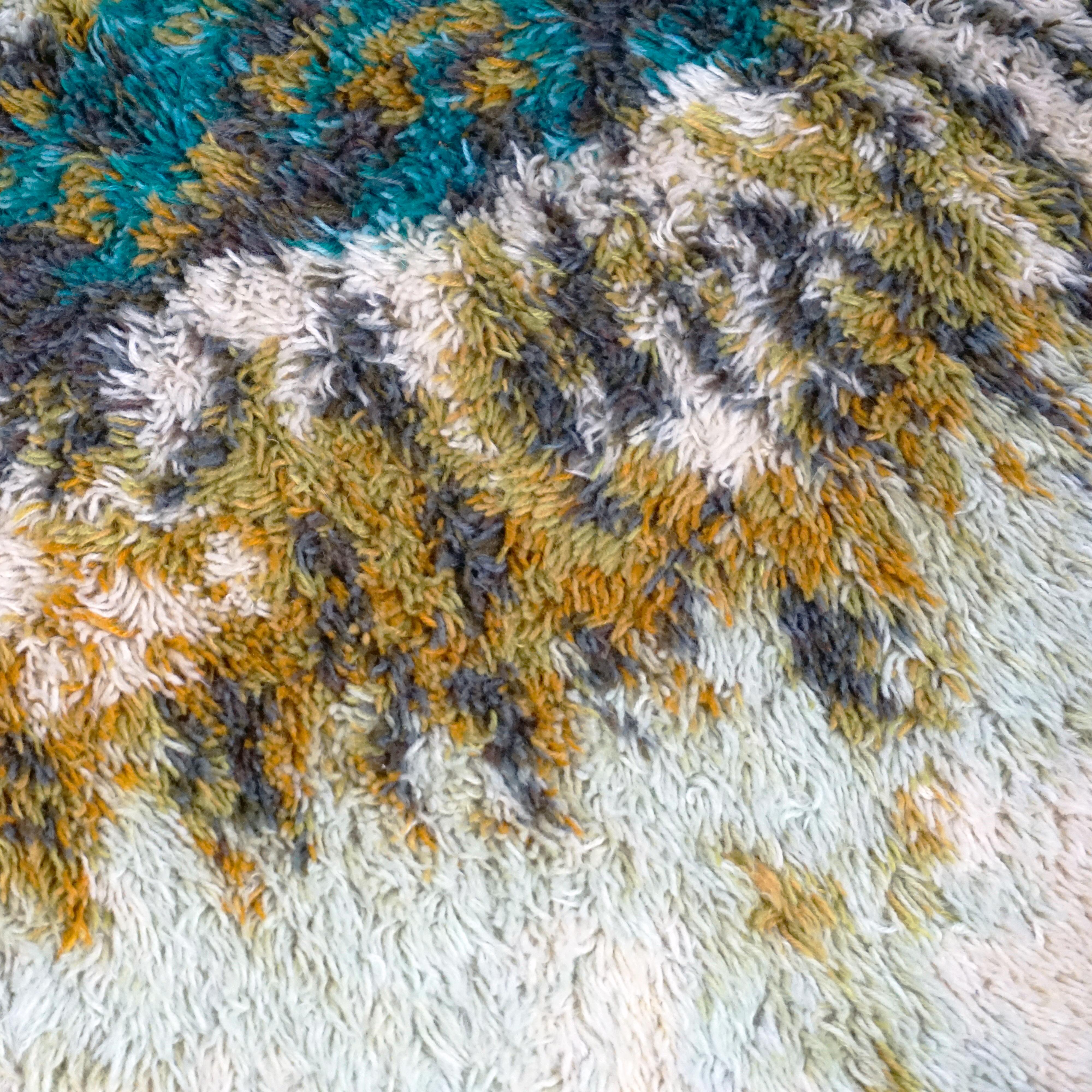 Danish Vintage Circular beige, brown and turquoise Wool Rya Rug For Sale