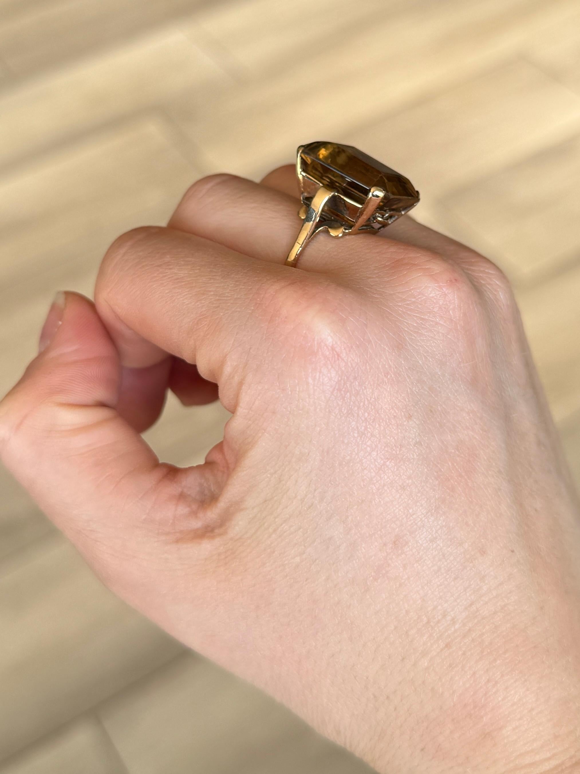The gorgeous citrine stone is a soft yellow colour set in simple claws and a decorative gallery. Modelled in 9carat gold. 

Ring Size: M or 6 1/4 
Stone Dimensions: 20x15mm
Height Off Finger: 11mm 

Weight: 8.6g