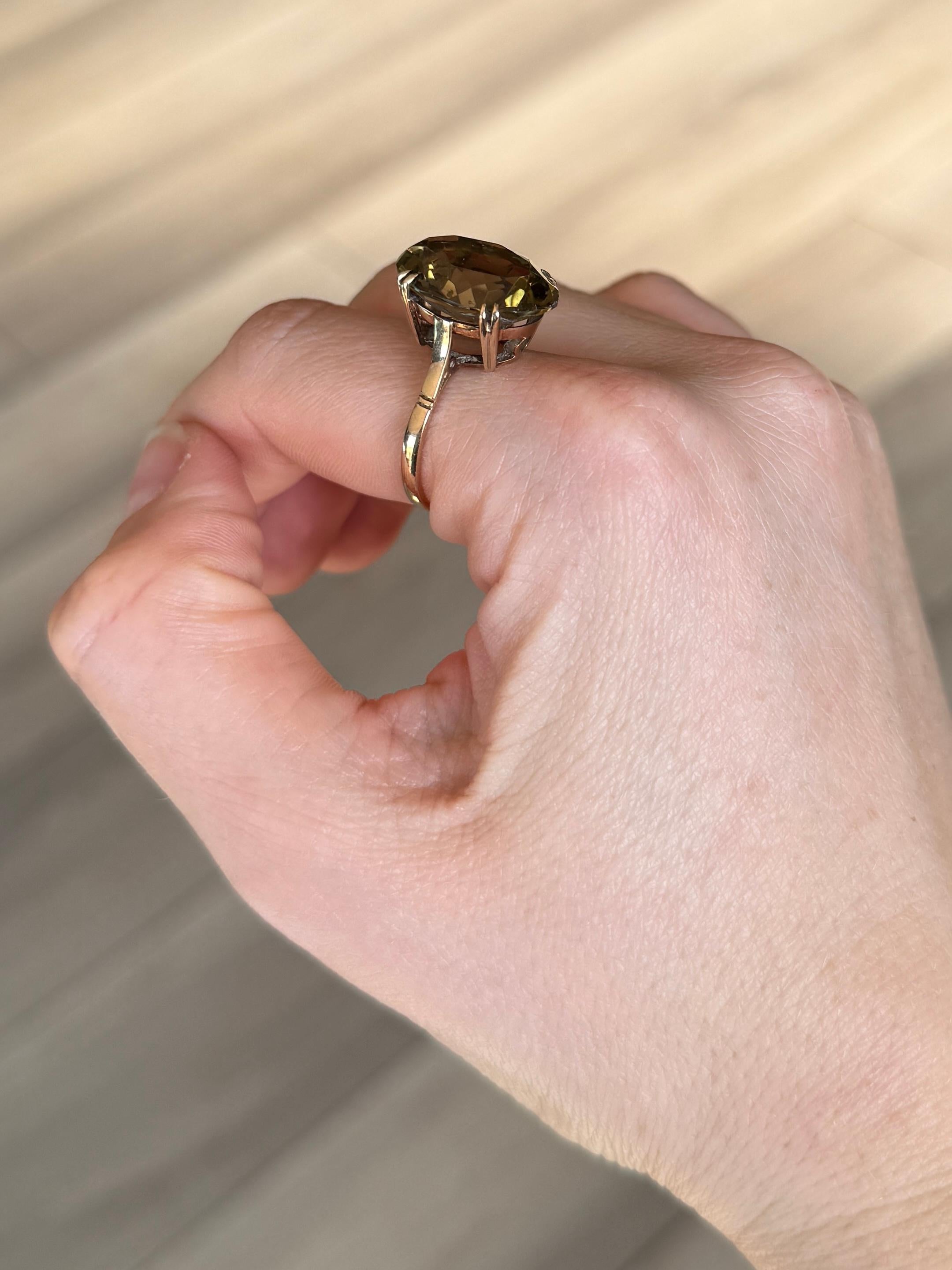 The gorgeous citrine stone is a soft yellow colour set in simple claws and a decorative gallery. Modelled in 9carat gold. Fully hallmarked London 1973.

Ring Size: P 1/2 or 8 
Stone Dimensions: 18x12mm
Height Off Finger: 10mm 

Weight: 4.8g