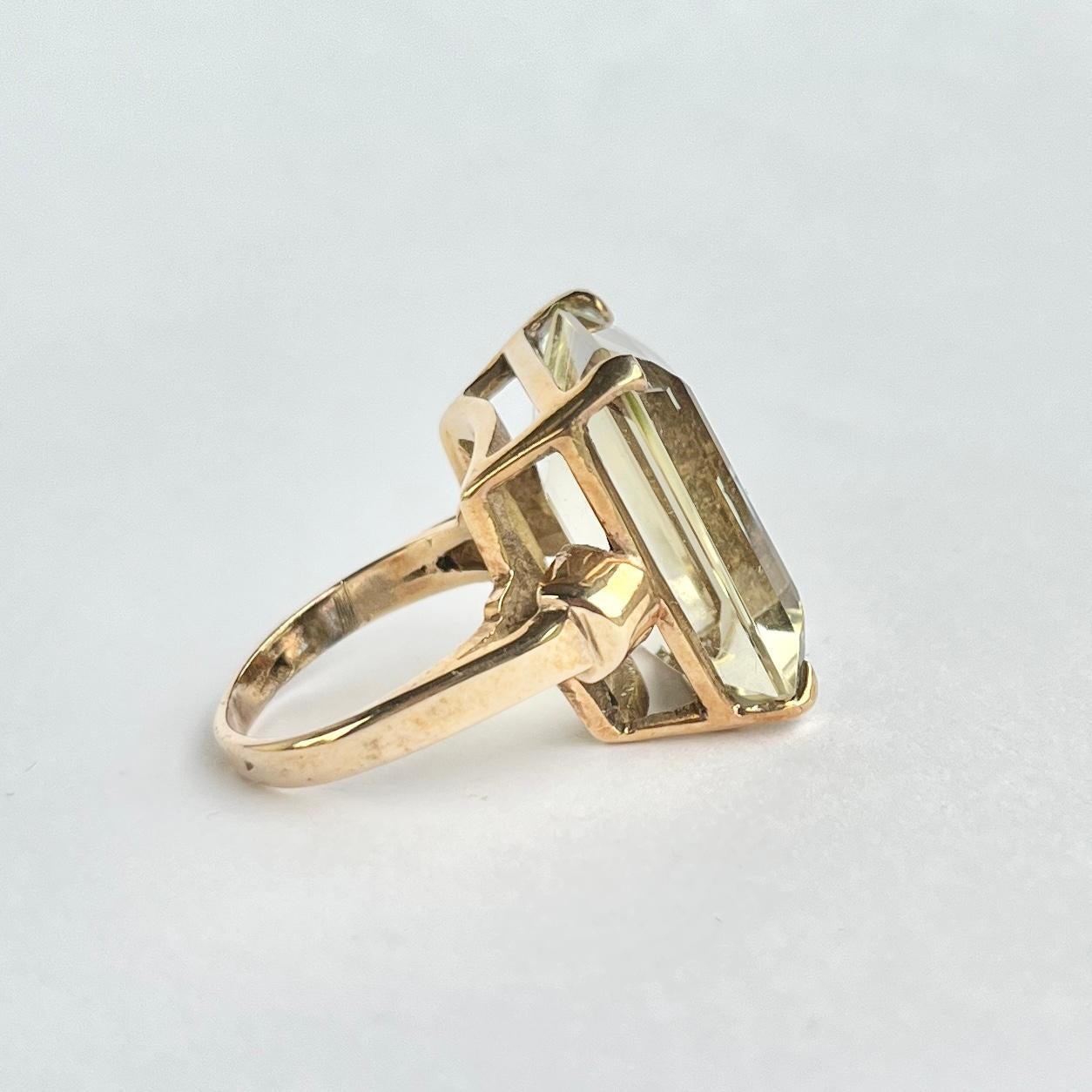 Women's Vintage Citrine and 9 Carat Gold Cocktail Ring For Sale