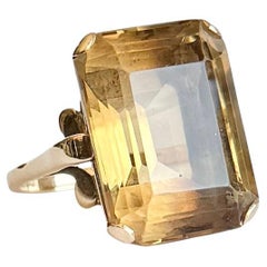 Vintage Citrine and 9 Carat Gold Cocktail Ring