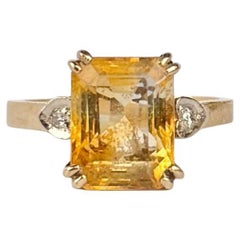 Anello solitario vintage con citrino e diamante in oro 9 carati