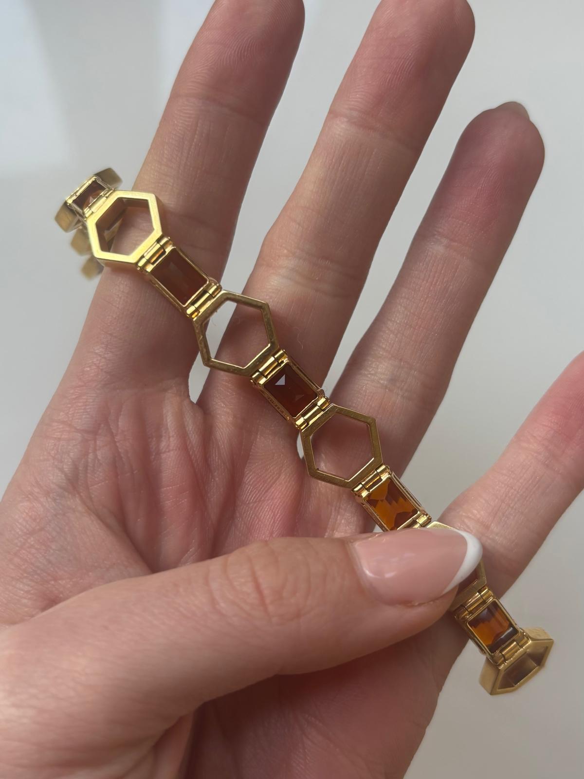 Bracelet à maillons épais vintage en or jaune 18 carats à motif nid d'abeille en vente 1