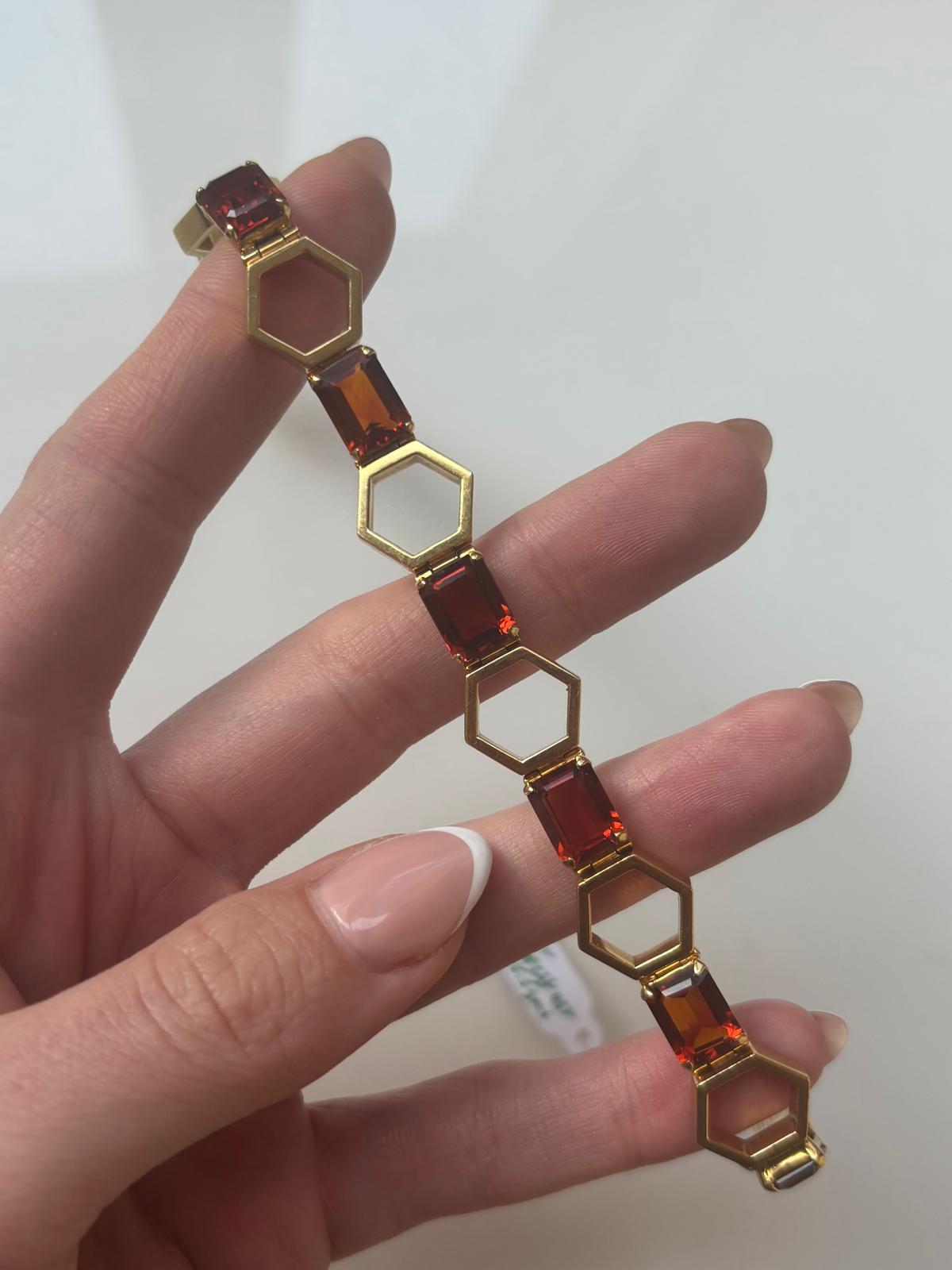 Bracelet à maillons épais vintage en or jaune 18 carats à motif nid d'abeille en vente 2