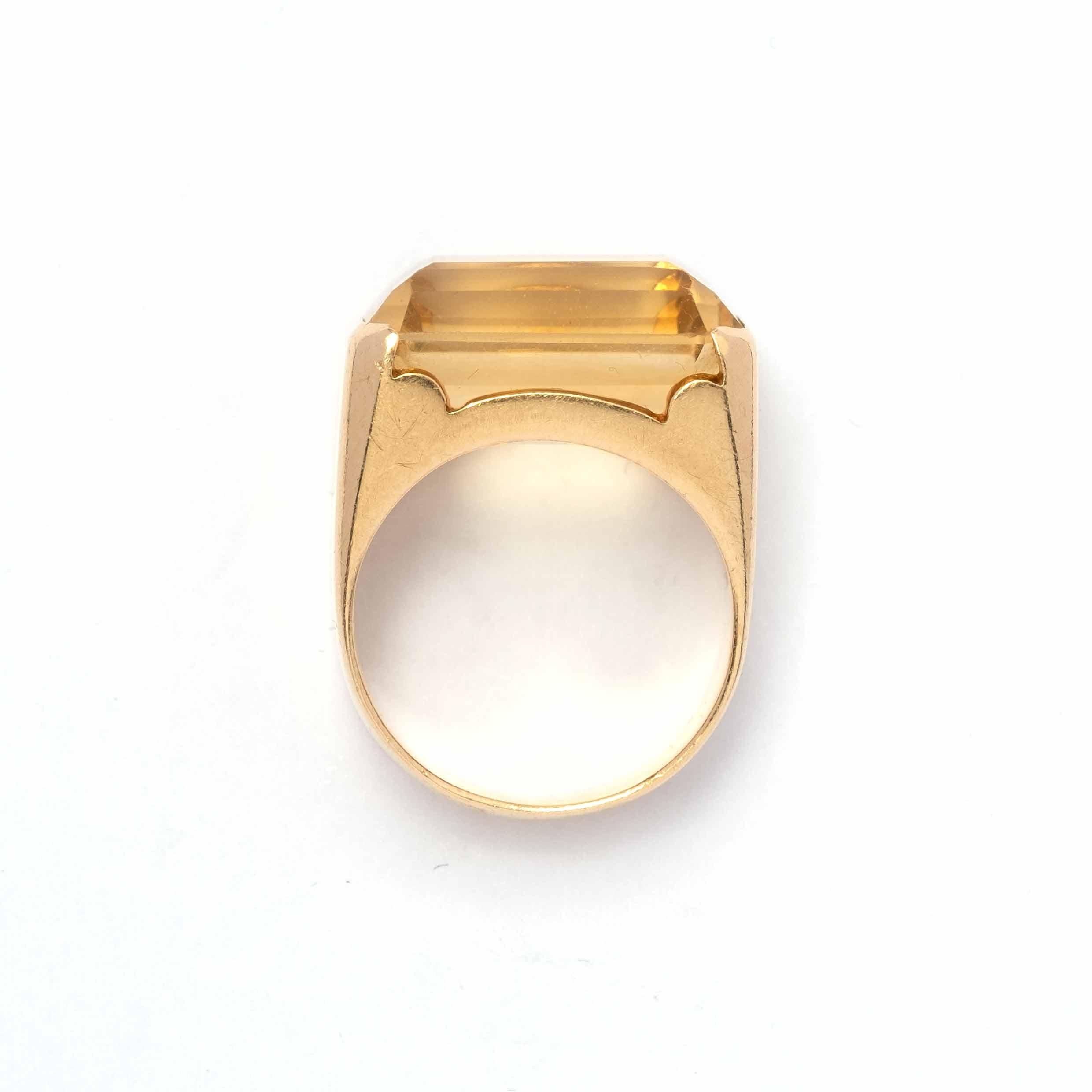 Taille émeraude Bague vintage en quartz citrine en vente