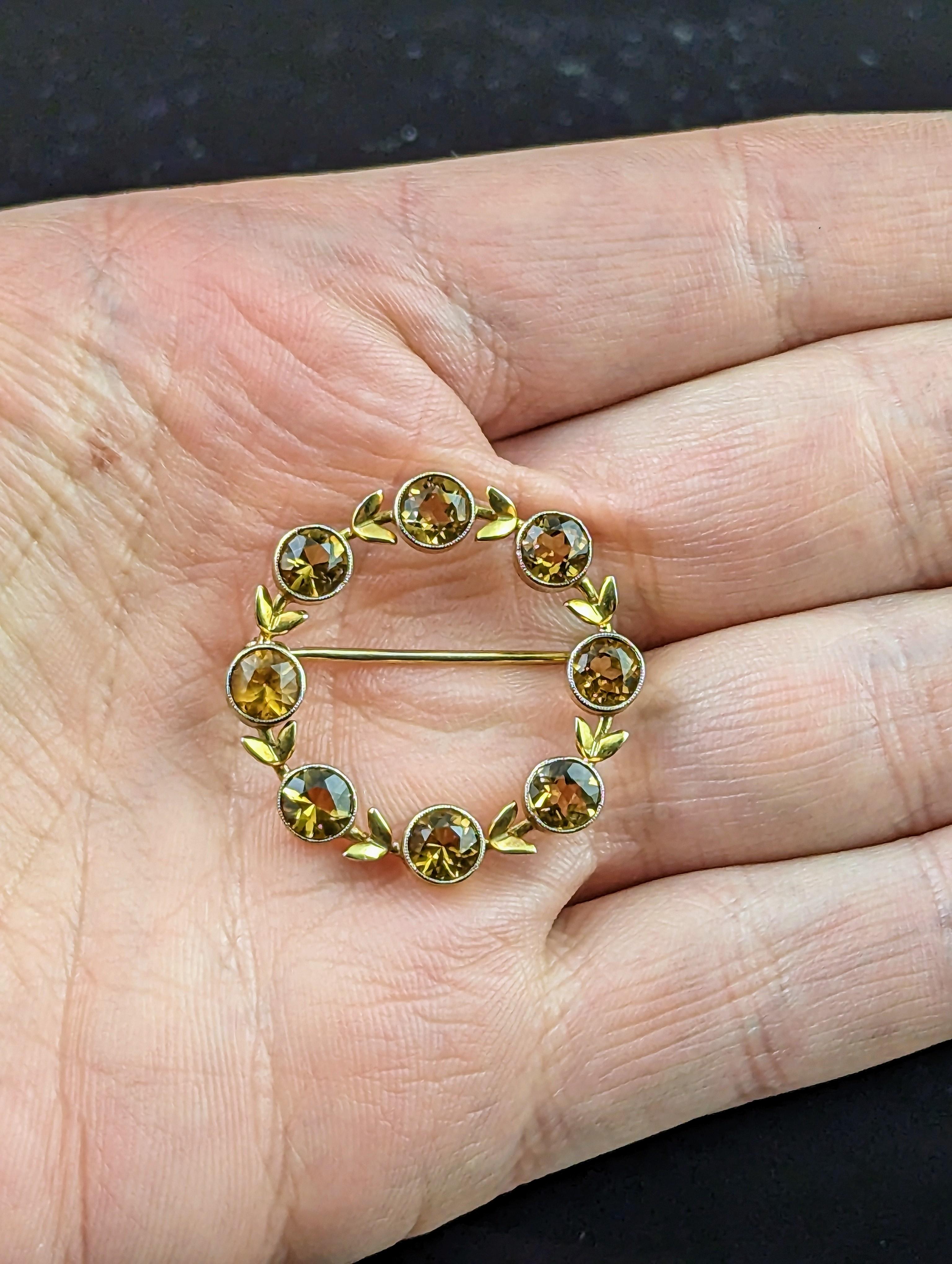 Vintage Citrine wreath brooch, 9k yellow gold, Cropp and Farr  1