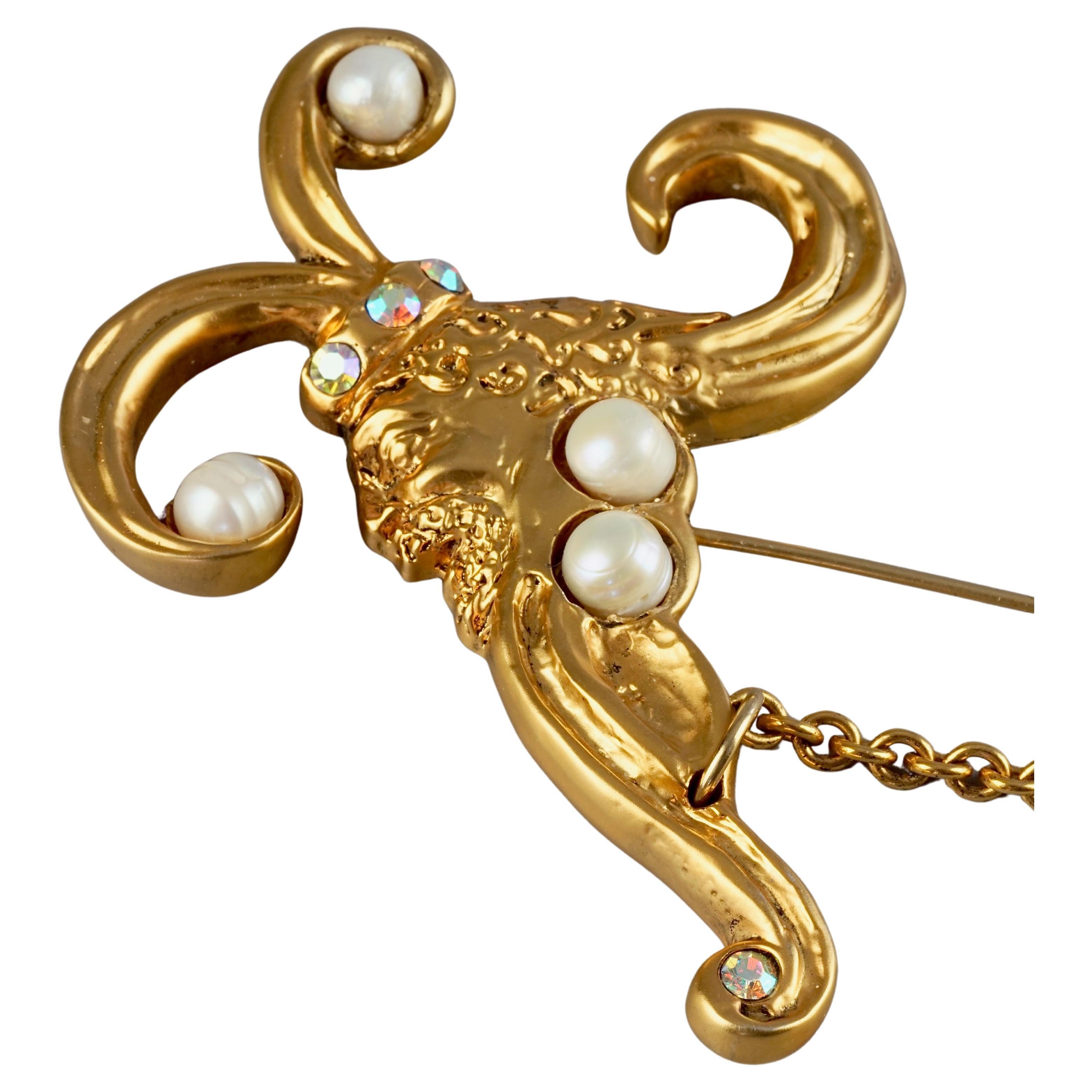 Vintage CLAIRE DEVE Arabesque Stylized Pearl Hatpin Brooch For Sale