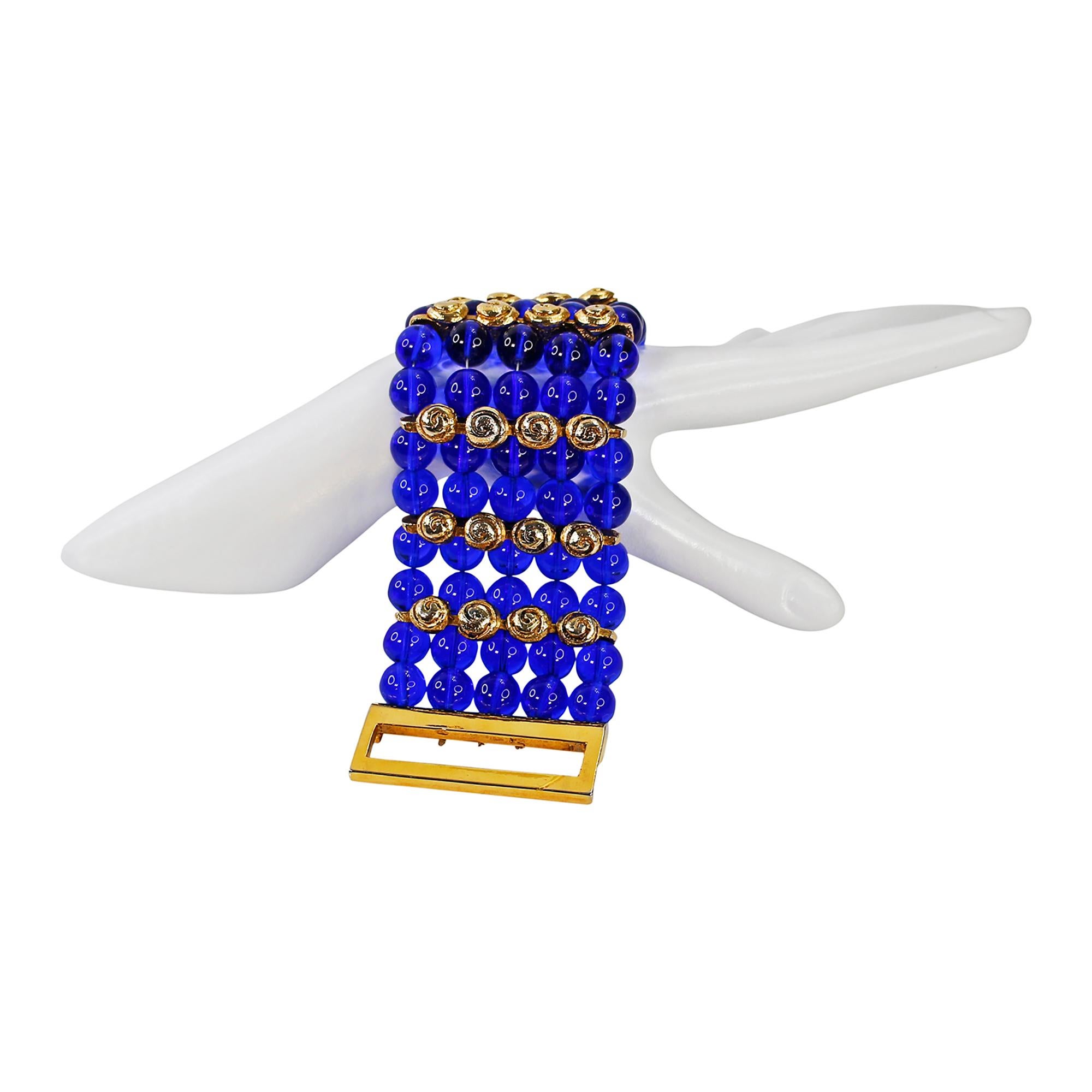 Claire Deve Gold- und blaues Glasarmband, Vintage im Angebot 2