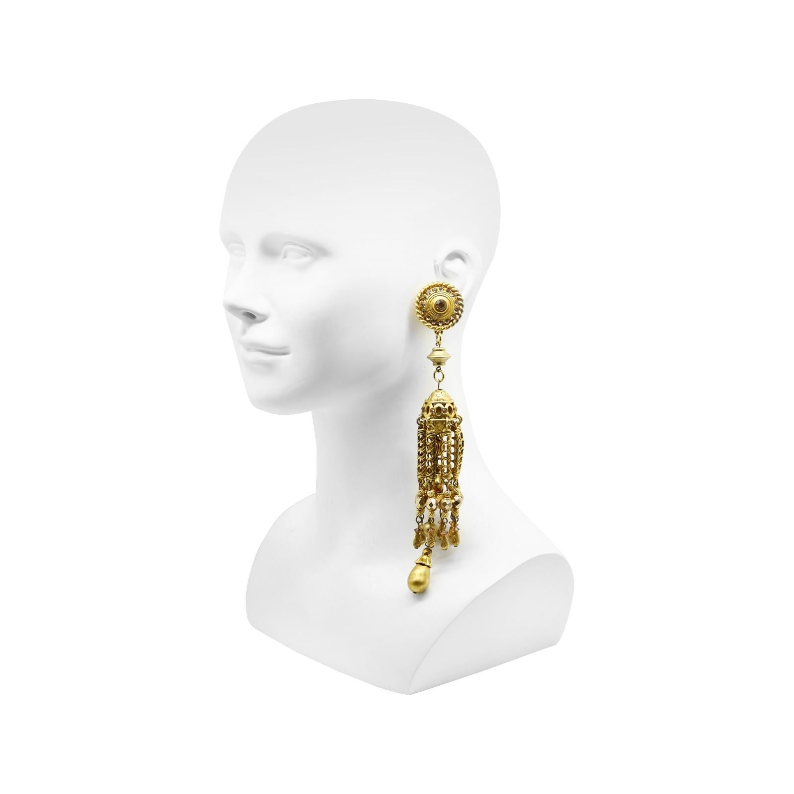 Modern Vintage  Claire Deve Gold Tone Long Dangling Earrings Circa 1980s For Sale