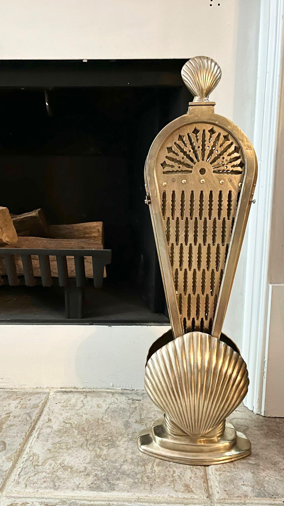 Vintage Solid Brass Clam Seashell Brass Peacock Fireplace Folding Fan Screen For Sale 1