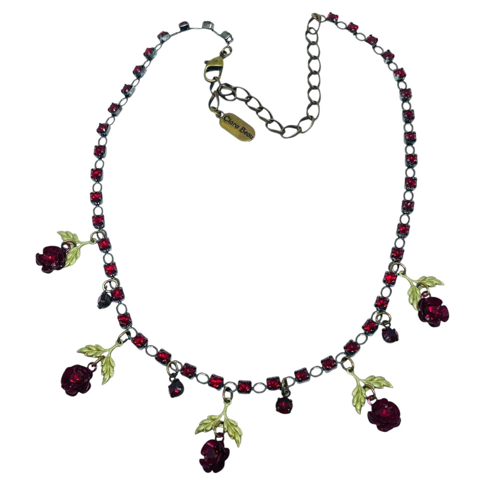 Collar vintage de diseño CLARA BEAU con esmalte dorado y strass flores