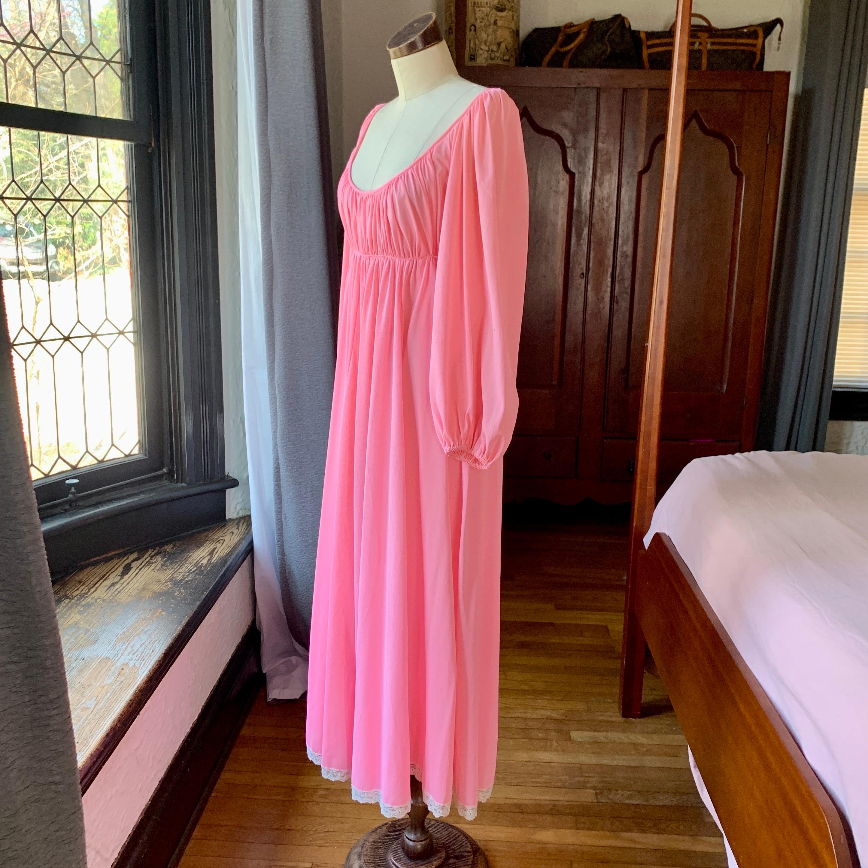 Claire Sandra by Lucie Ann, Beverly Hills, Maxi Style Nightgown, Off Shoulder, Butter Soft Nylon, Tie In Back to Cinch Waist, Pleated Front, Balloon Sleeves, Size 36

Measurements Laying Flat 
Bust 20