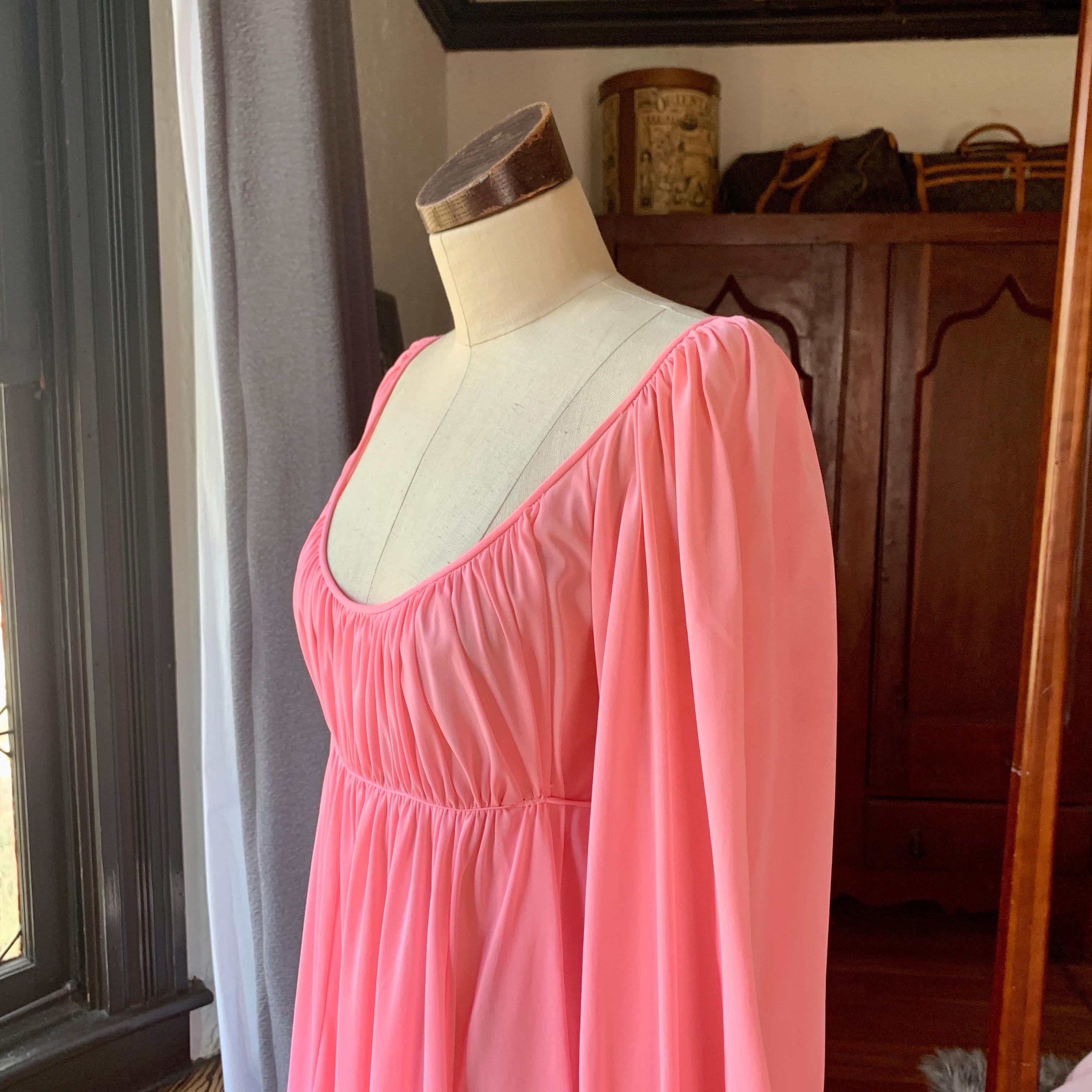 Women's or Men's Vintage CLARE SANDRA LUCIE ANN Pink Nightgown Off Shoulder Pleated 36  For Sale