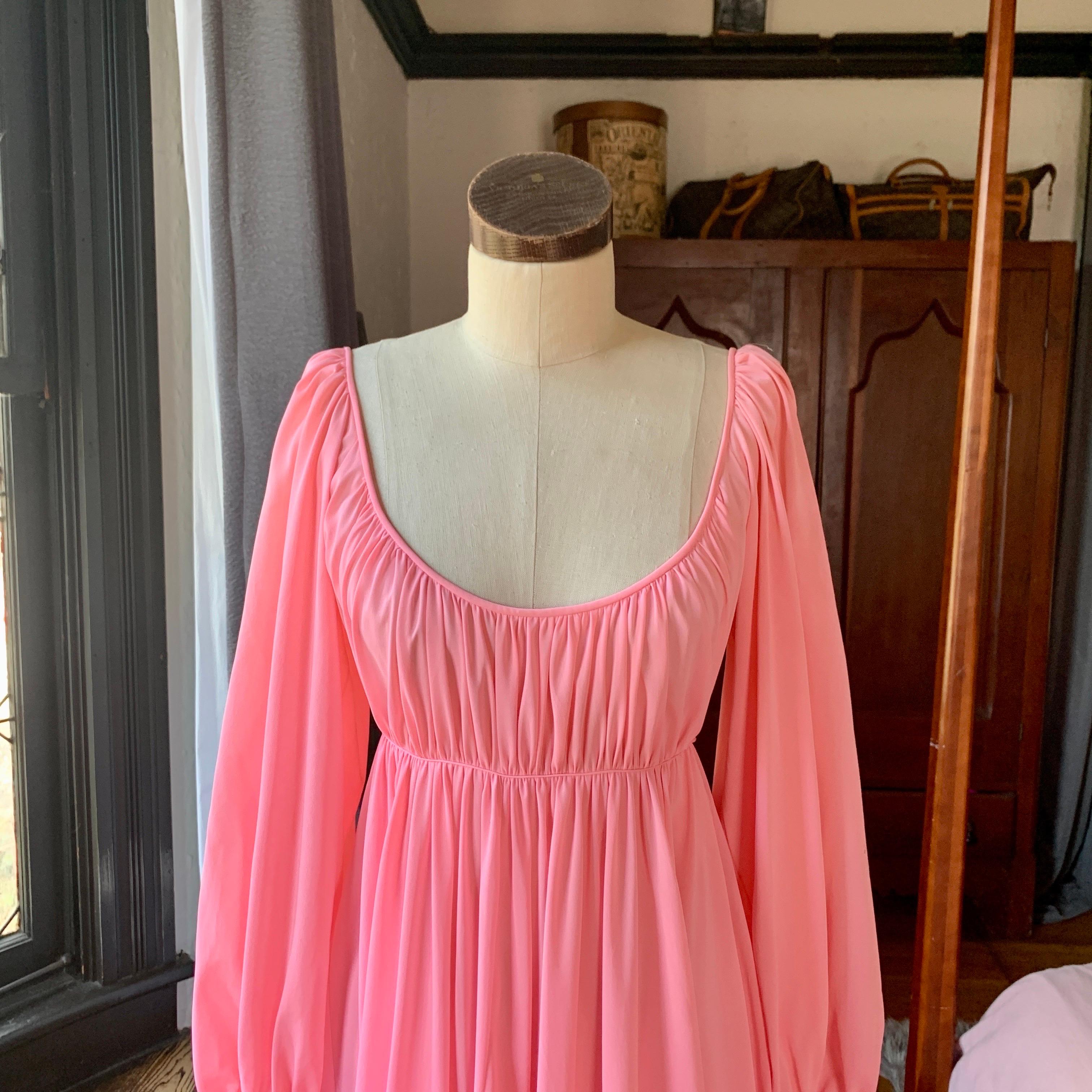 Vintage CLARE SANDRA LUCIE ANN Pink Nightgown Off Shoulder Pleated 36  For Sale 1