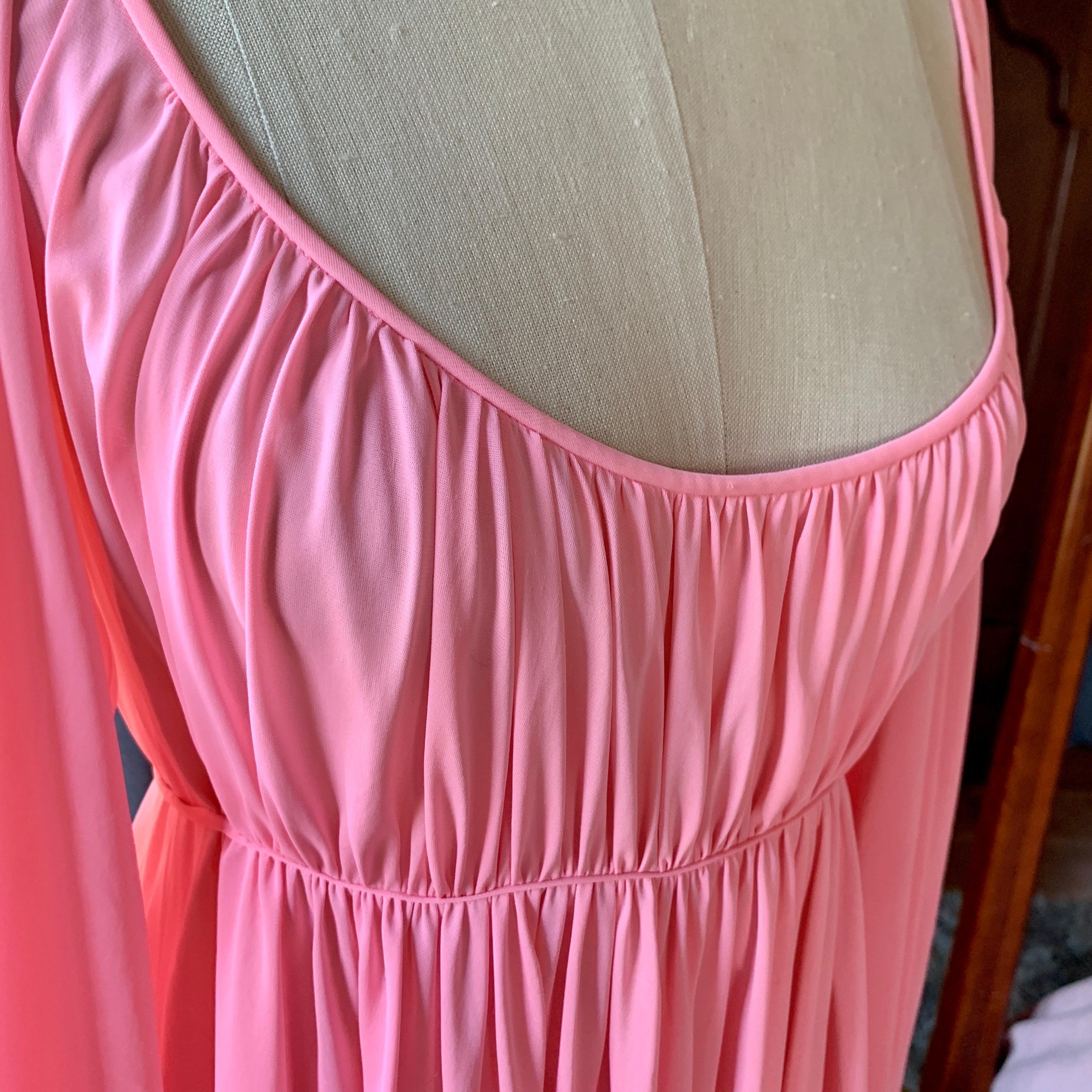 Vintage CLARE SANDRA LUCIE ANN Pink Nightgown Off Shoulder Pleated 36  For Sale 4