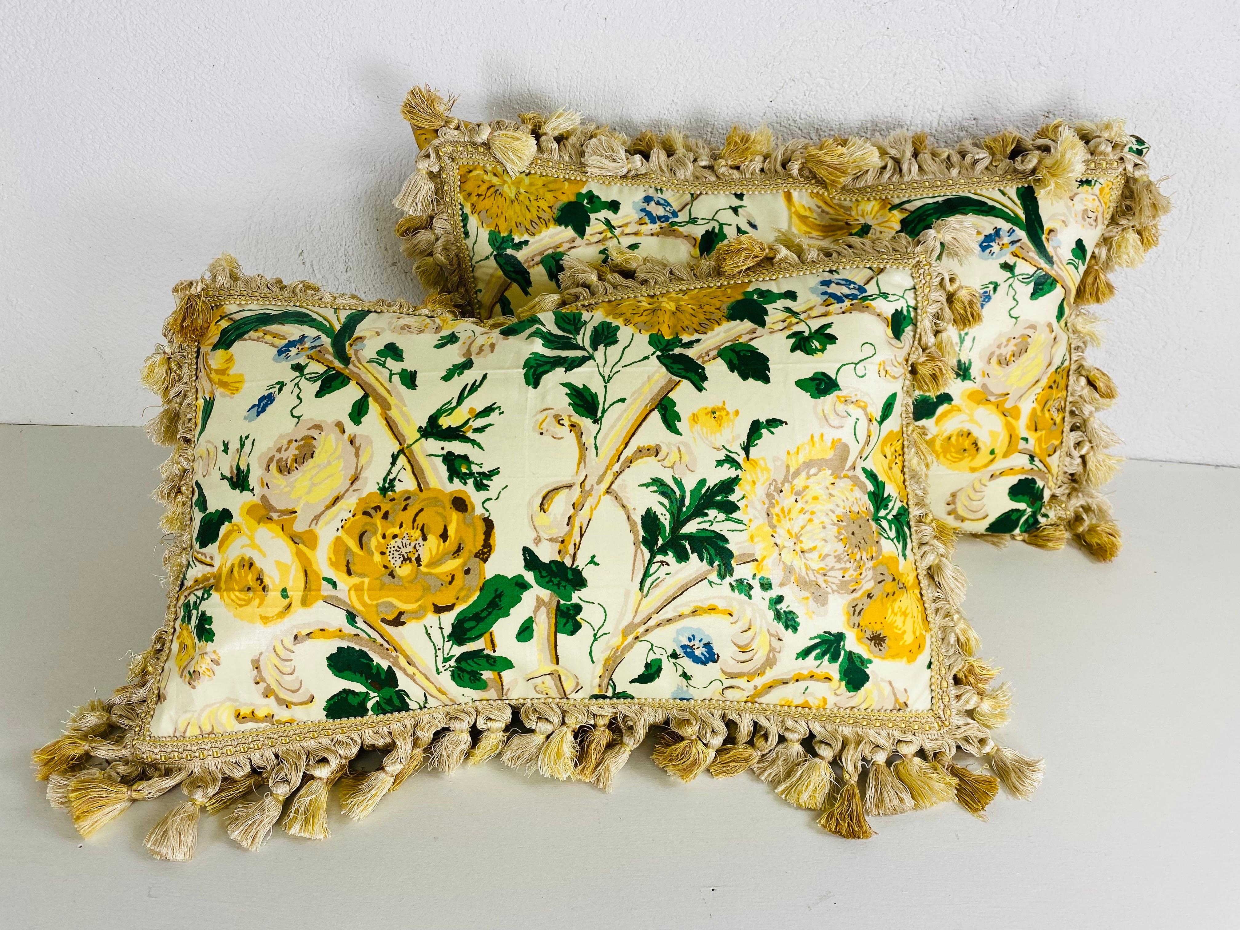 Coussins lombaires vintage Clarence House à fleurs en coton gaufré en vente 4
