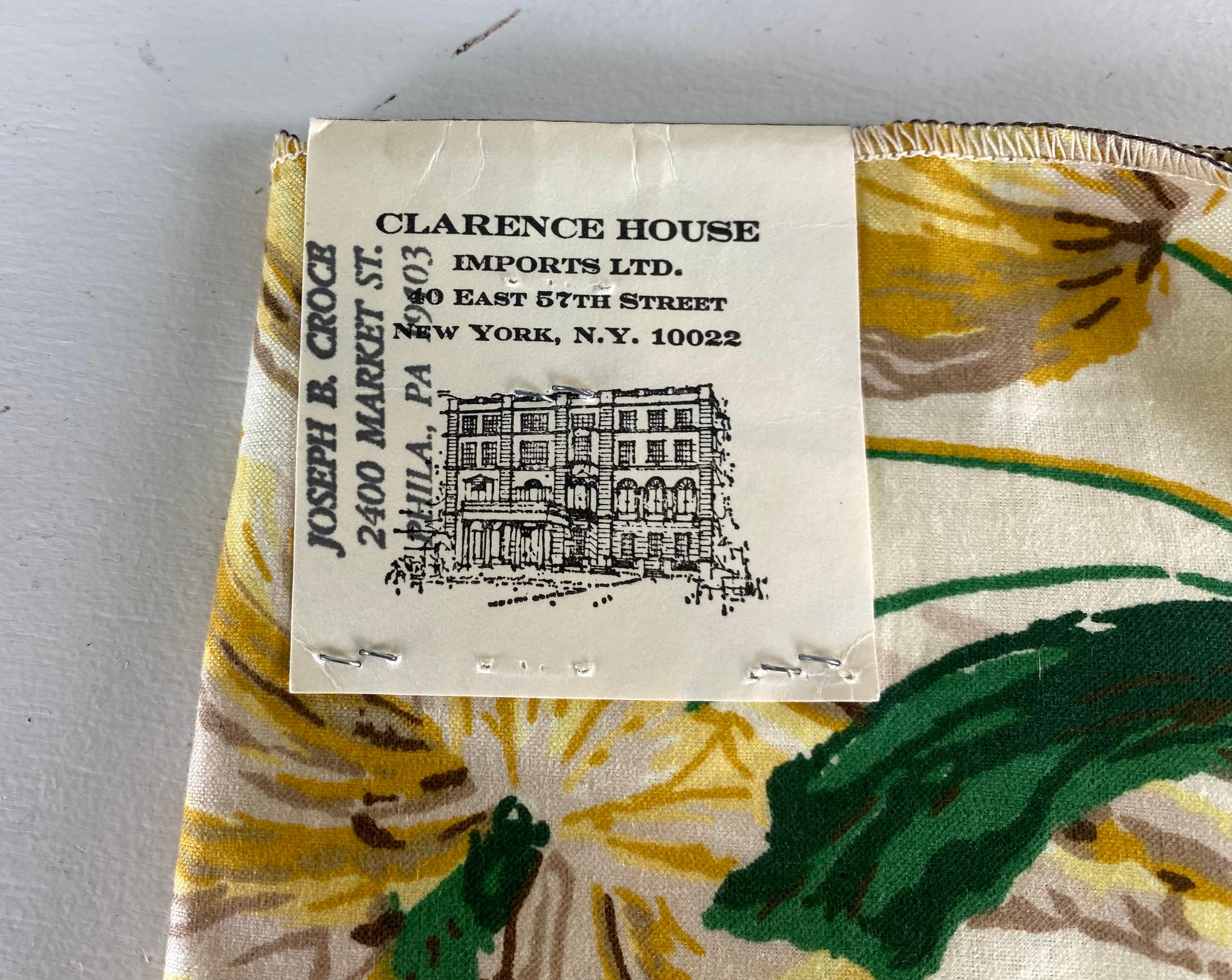 Américain Coussins lombaires vintage Clarence House à fleurs en coton gaufré en vente