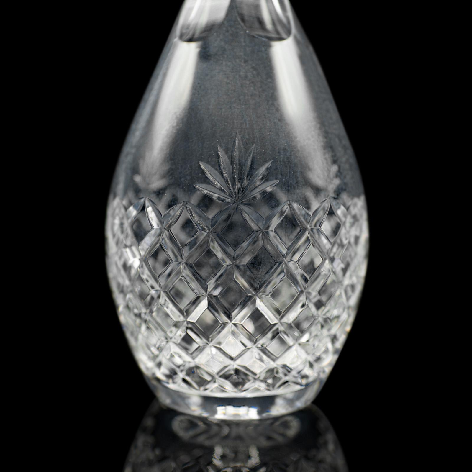 Decanter Claret d'epoca, inglese, vetro tagliato ad ananas, vaso da vino, Circa 1970 in vendita 3