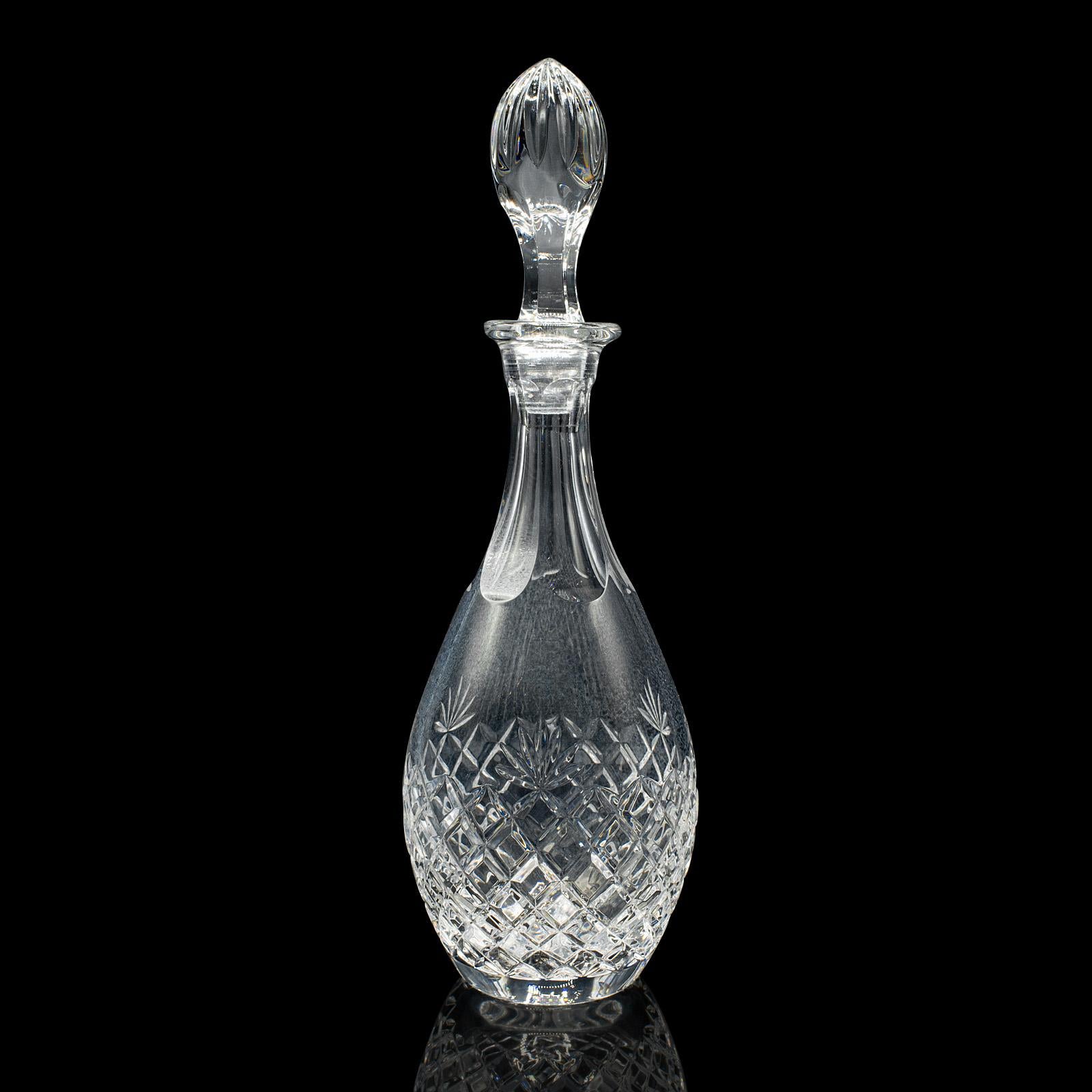 Decanter Claret d'epoca, inglese, vetro tagliato ad ananas, vaso da vino, Circa 1970 In condizioni buone in vendita a Hele, Devon, GB