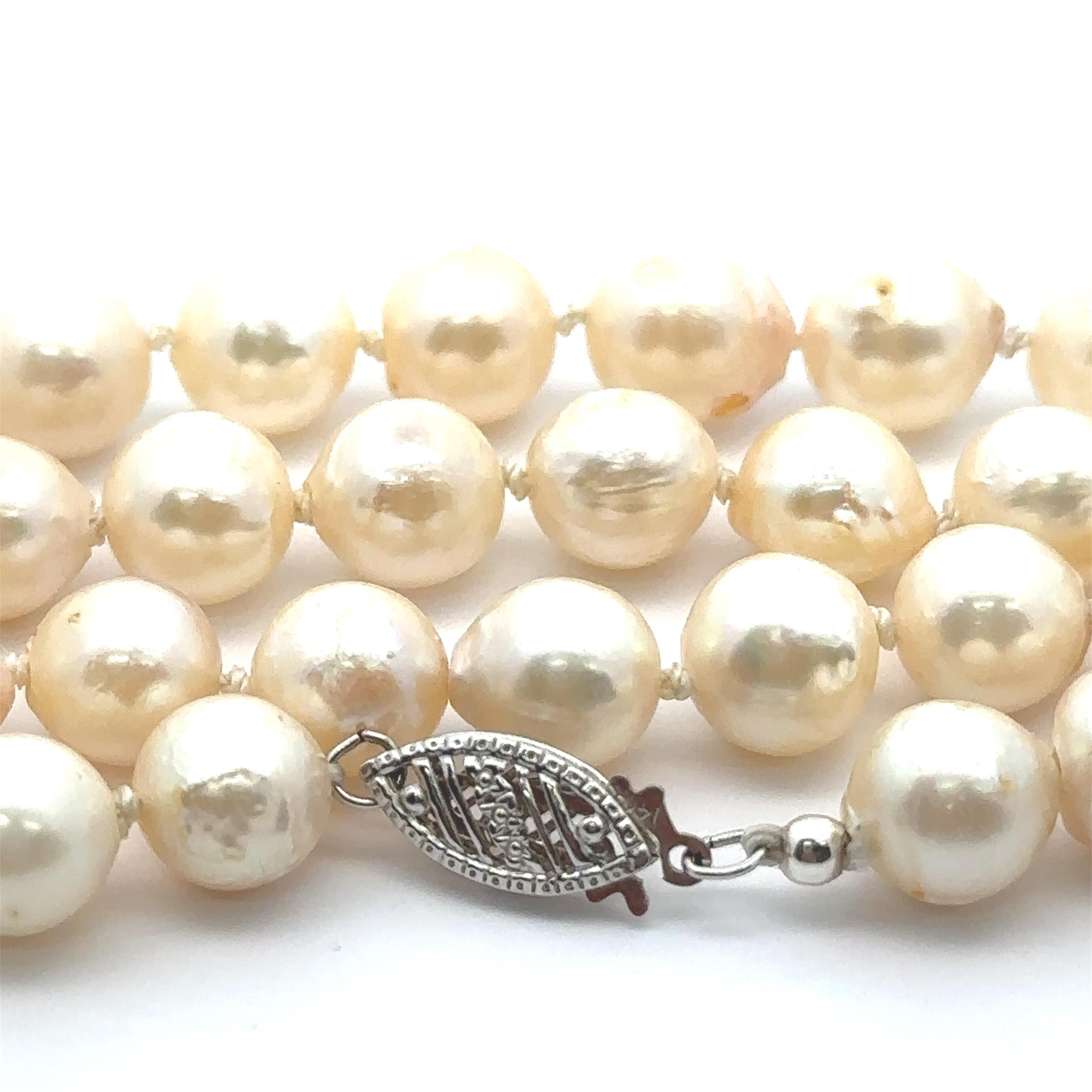 Vintage Classic 6.8 - 7.6mm Pearl 60