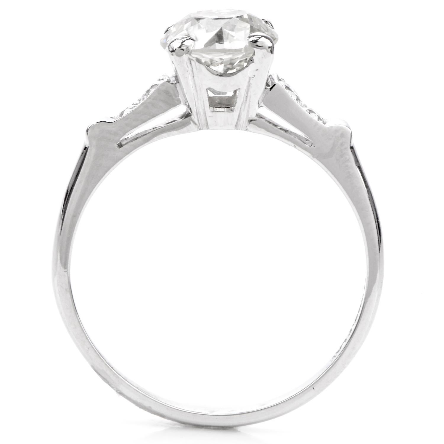 Women's or Men's Vintage Classic Diamond Platinum Engagement Ring