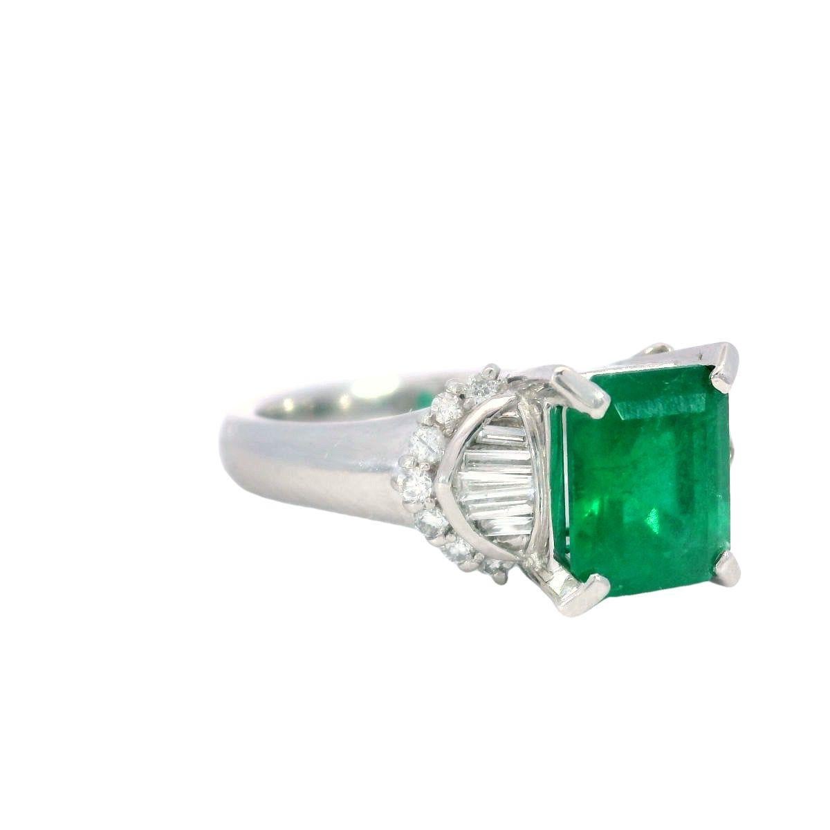 Vintage Emerald Diamond Engagement Ring Solitaire Setting in Platinum ~2.02ctw For Sale 1