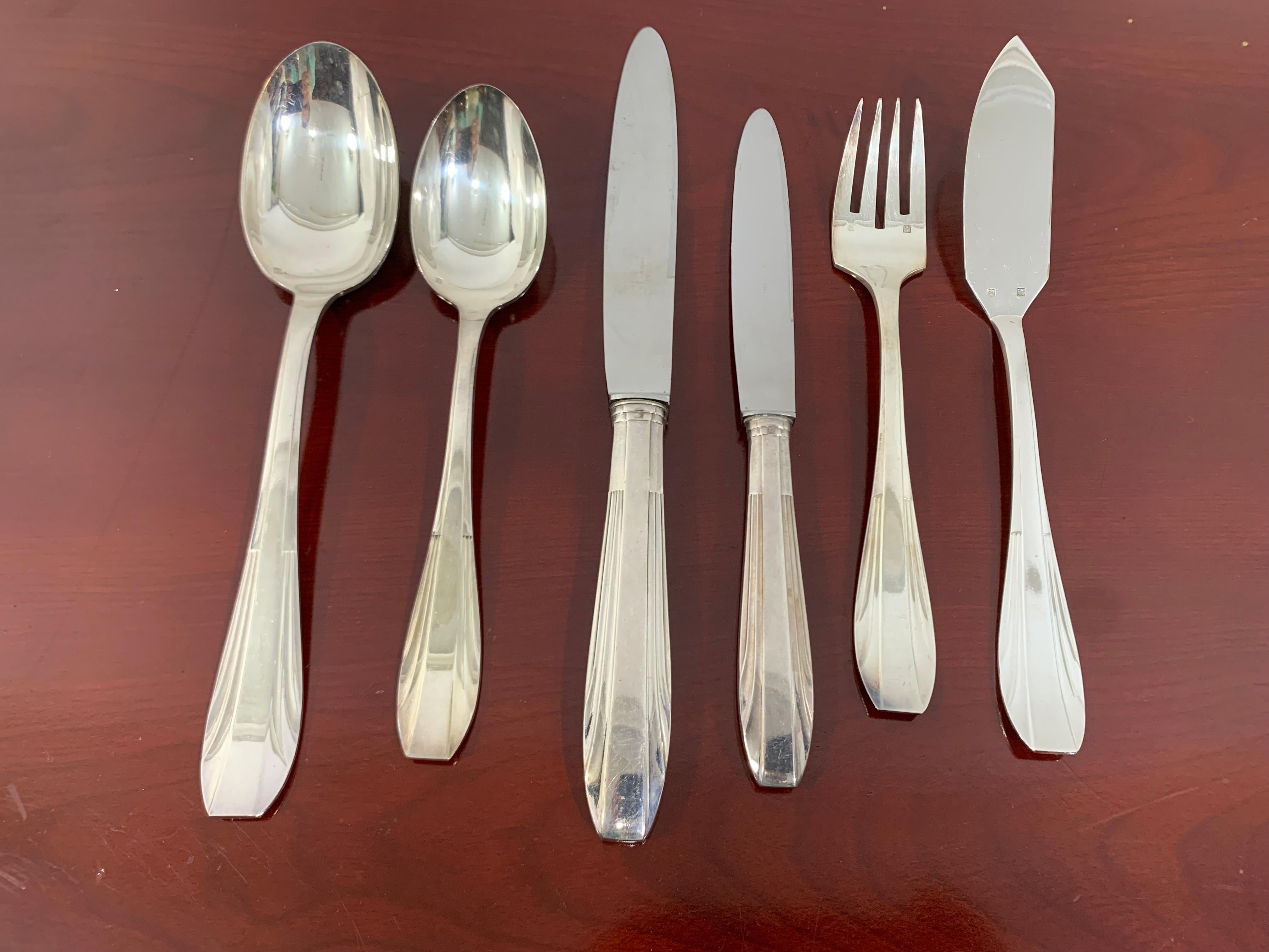 Mid-Century moderno Scatola di posate classiche d'epoca per la casa, metà del XX secolo in vendita